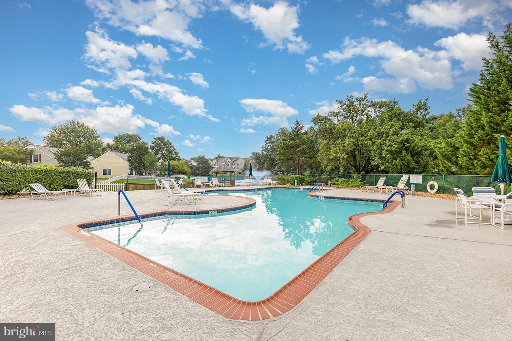 11239 STONE MILL CT, FREDERICKSBURG, Virginia 22407, 3 Bedrooms Bedrooms, ,3 BathroomsBathrooms,Residential,SUMMERLAKE,11239 STONE MILL CT,VASP2036828 MLS # VASP2036828
