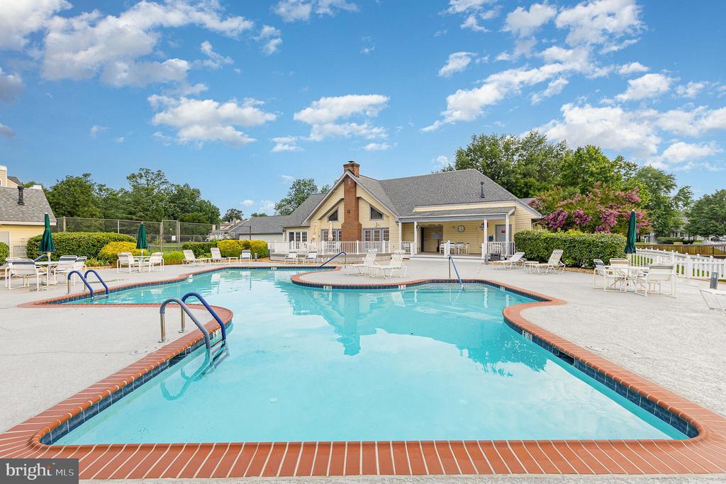 11239 STONE MILL CT, FREDERICKSBURG, Virginia 22407, 3 Bedrooms Bedrooms, ,3 BathroomsBathrooms,Residential,SUMMERLAKE,11239 STONE MILL CT,VASP2036828 MLS # VASP2036828