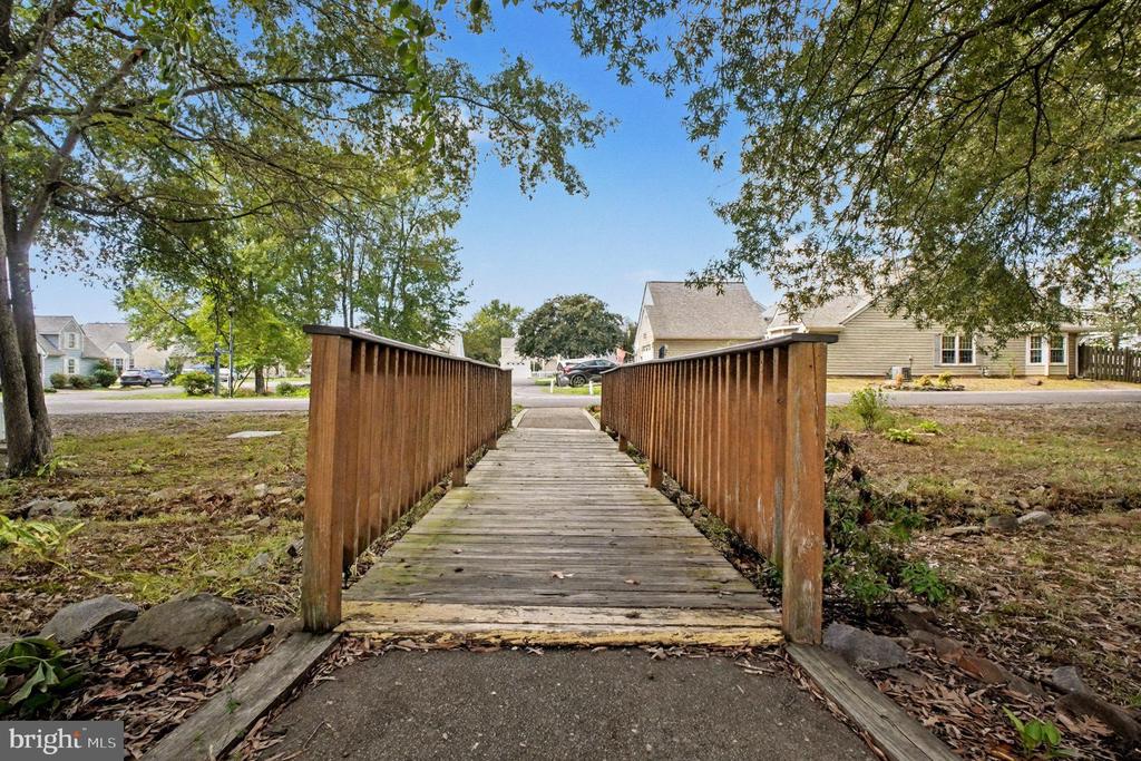 11239 STONE MILL CT, FREDERICKSBURG, Virginia 22407, 3 Bedrooms Bedrooms, ,3 BathroomsBathrooms,Residential,SUMMERLAKE,11239 STONE MILL CT,VASP2036828 MLS # VASP2036828