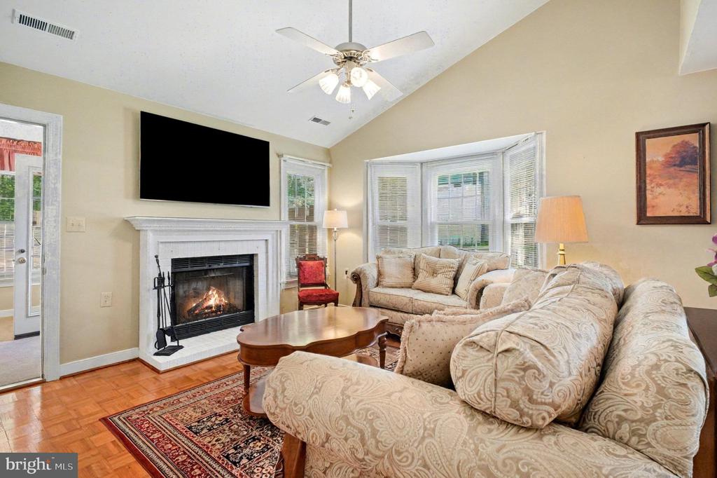 11239 STONE MILL CT, FREDERICKSBURG, Virginia 22407, 3 Bedrooms Bedrooms, ,3 BathroomsBathrooms,Residential,SUMMERLAKE,11239 STONE MILL CT,VASP2036828 MLS # VASP2036828