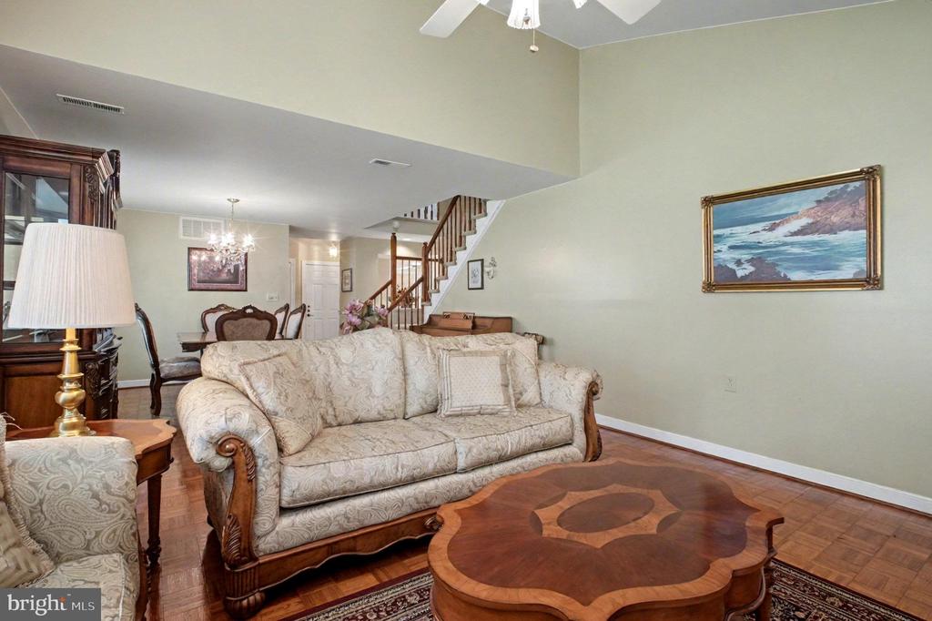11239 STONE MILL CT, FREDERICKSBURG, Virginia 22407, 3 Bedrooms Bedrooms, ,3 BathroomsBathrooms,Residential,SUMMERLAKE,11239 STONE MILL CT,VASP2036828 MLS # VASP2036828