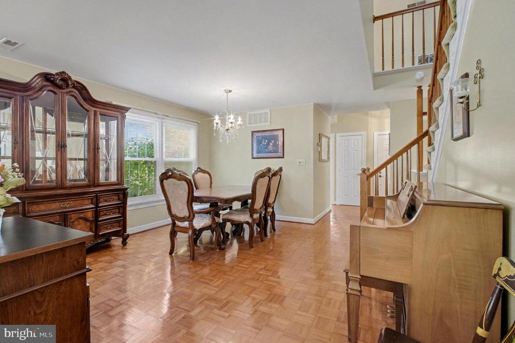 11239 STONE MILL CT, FREDERICKSBURG, Virginia 22407, 3 Bedrooms Bedrooms, ,3 BathroomsBathrooms,Residential,SUMMERLAKE,11239 STONE MILL CT,VASP2036828 MLS # VASP2036828