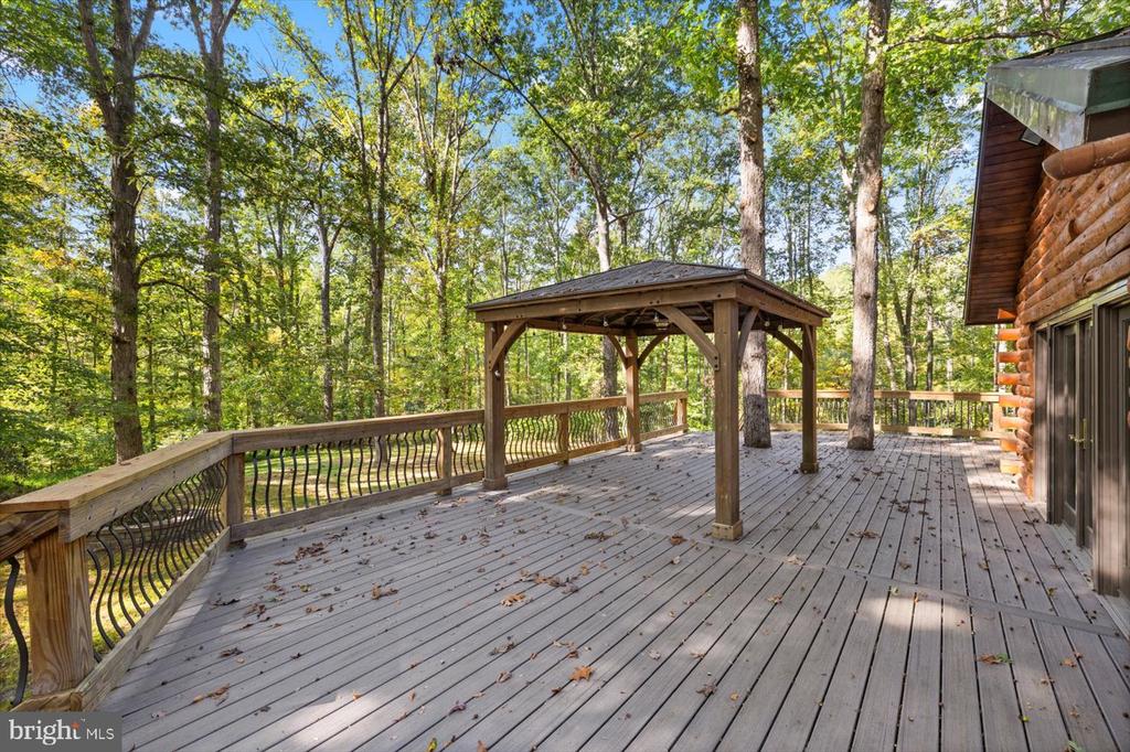 12905 SPOTSWOOD FURNACE RD, FREDERICKSBURG, Virginia 22407, 3 Bedrooms Bedrooms, ,2 BathroomsBathrooms,Residential,12905 SPOTSWOOD FURNACE RD,VASP2036848 MLS # VASP2036848