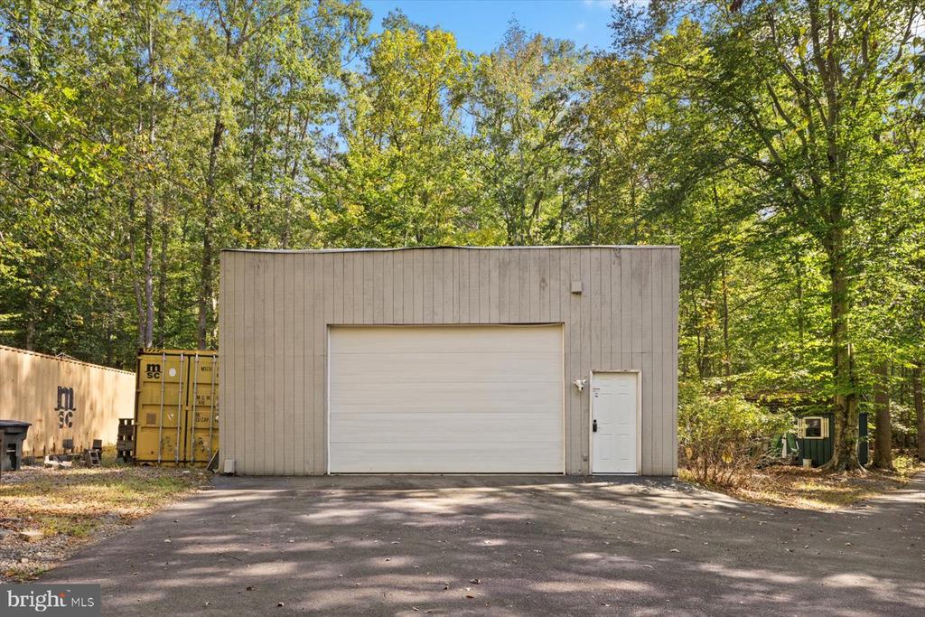 12905 SPOTSWOOD FURNACE RD, FREDERICKSBURG, Virginia 22407, 3 Bedrooms Bedrooms, ,2 BathroomsBathrooms,Residential,12905 SPOTSWOOD FURNACE RD,VASP2036848 MLS # VASP2036848