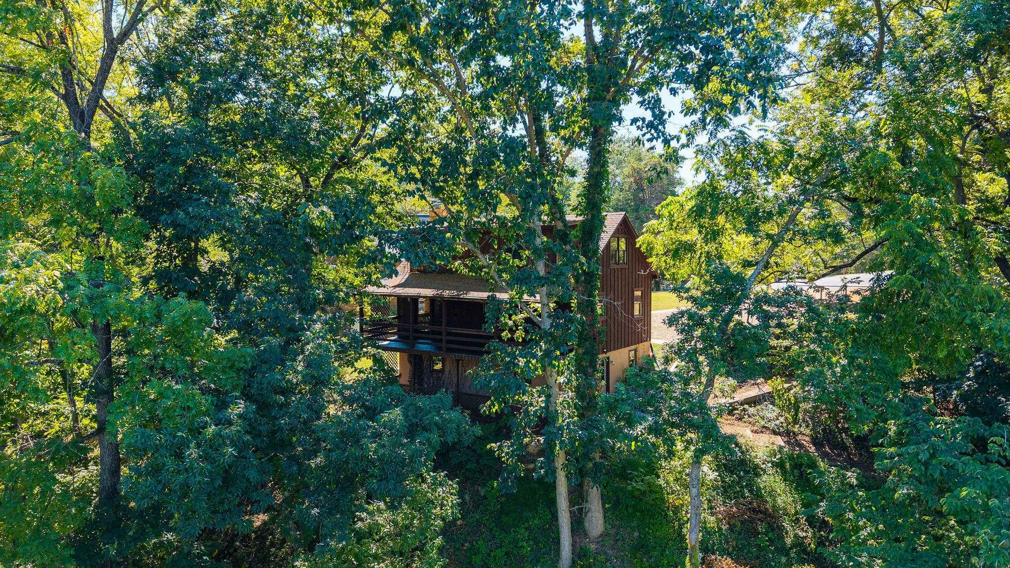 188 RIVER RIDGE RD, VERONA, Virginia 24482, 2 Bedrooms Bedrooms, ,2 BathroomsBathrooms,Residential,188 RIVER RIDGE RD,668935 MLS # 668935
