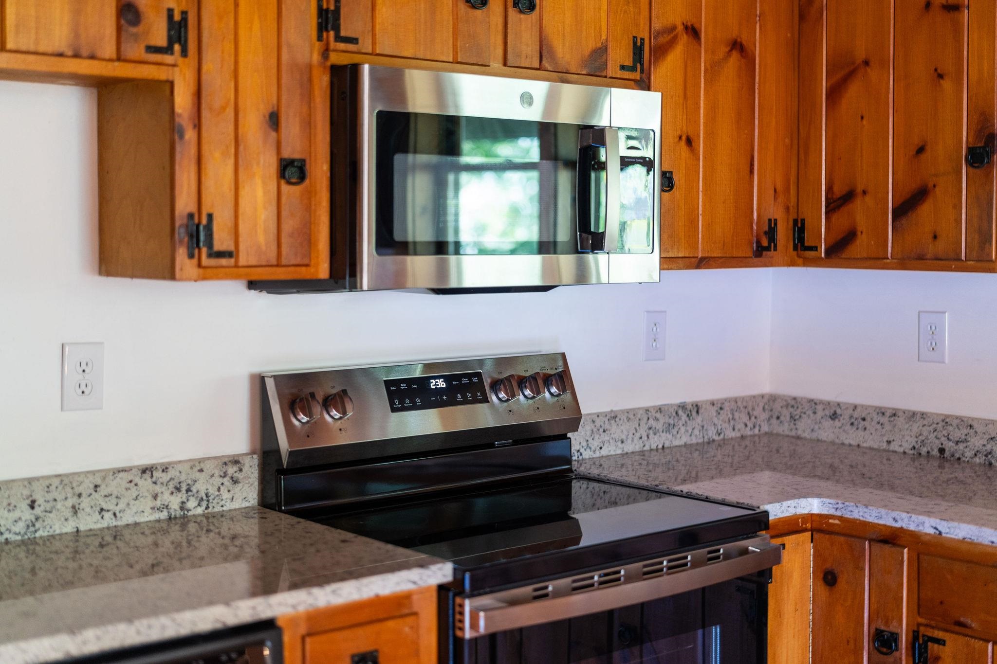 188 RIVER RIDGE RD, VERONA, Virginia 24482, 2 Bedrooms Bedrooms, ,2 BathroomsBathrooms,Residential,188 RIVER RIDGE RD,668935 MLS # 668935