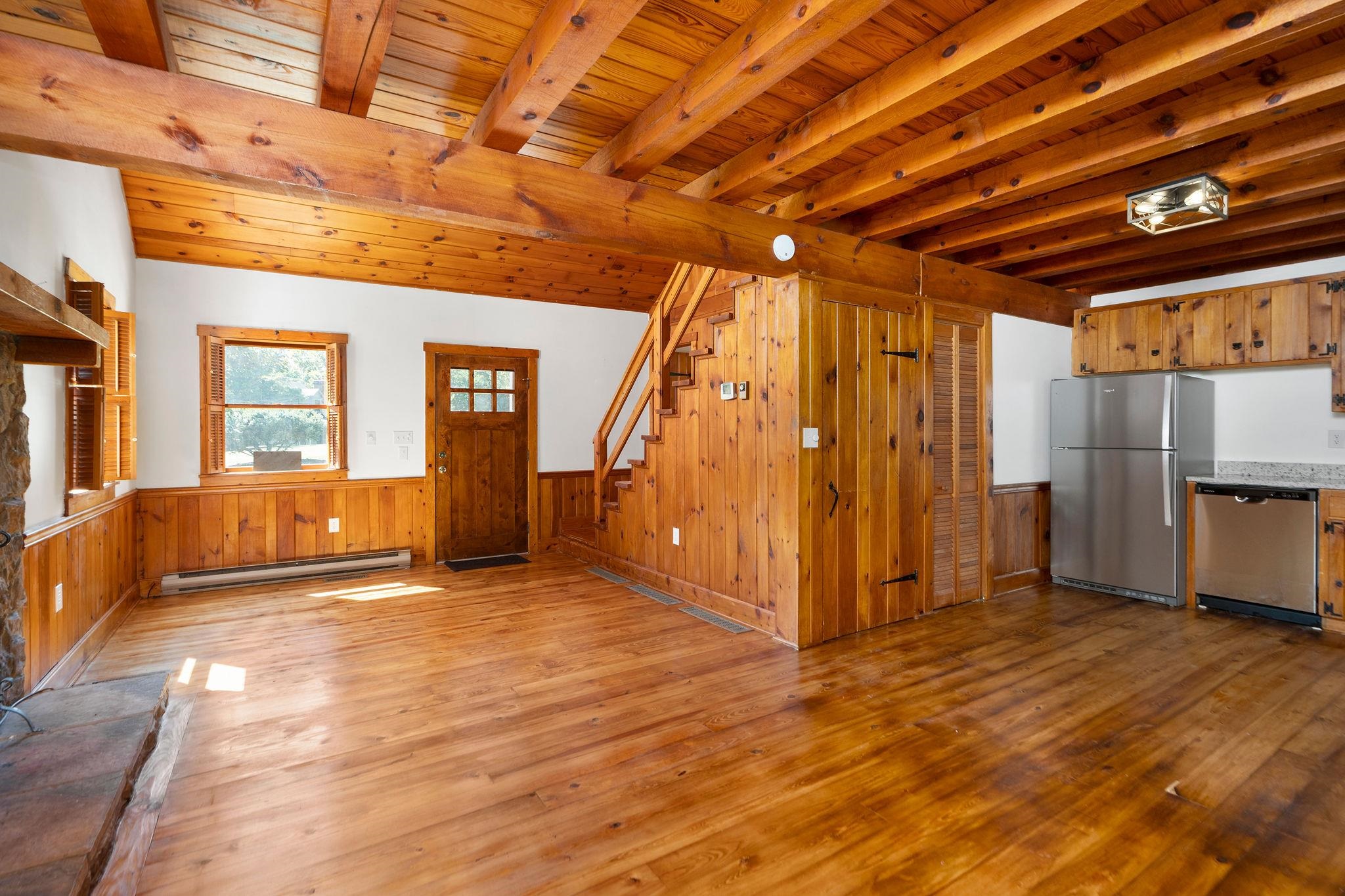 188 RIVER RIDGE RD, VERONA, Virginia 24482, 2 Bedrooms Bedrooms, ,2 BathroomsBathrooms,Residential,188 RIVER RIDGE RD,668935 MLS # 668935
