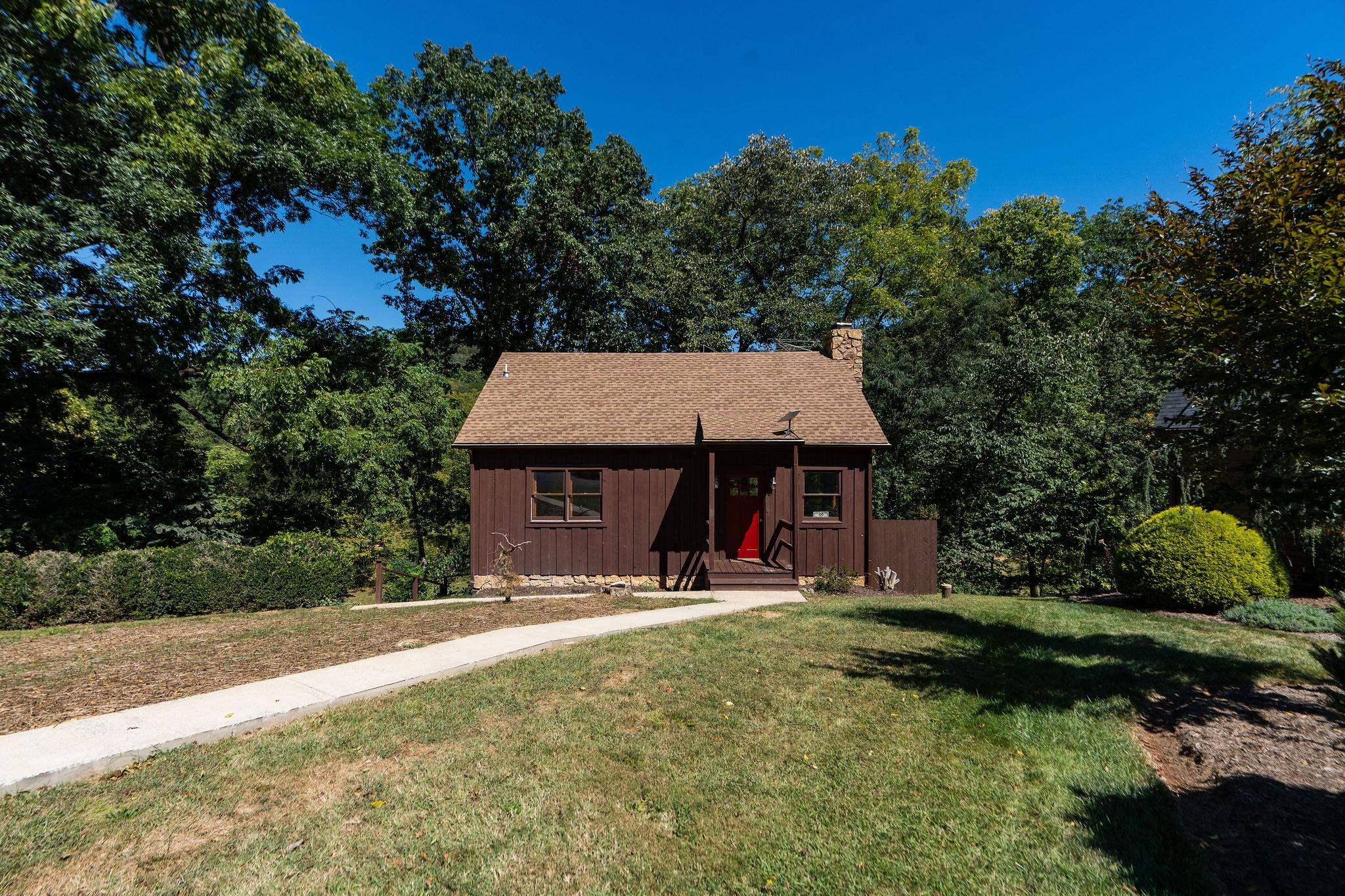 188 RIVER RIDGE RD, VERONA, Virginia 24482, 2 Bedrooms Bedrooms, ,2 BathroomsBathrooms,Residential,188 RIVER RIDGE RD,668935 MLS # 668935
