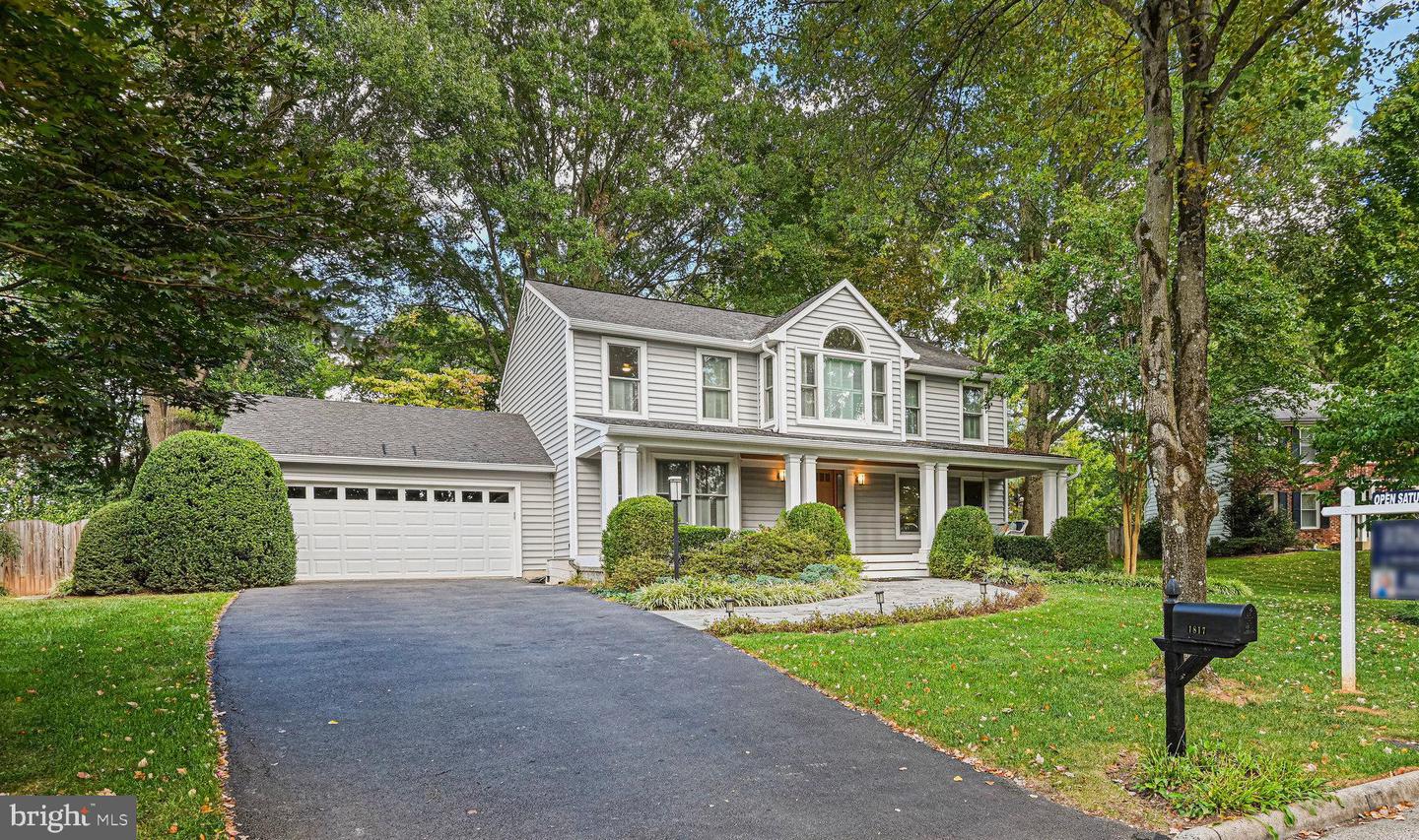 1817 CLOVERMEADOW DR, VIENNA, Virginia 22182, 4 Bedrooms Bedrooms, ,3 BathroomsBathrooms,Residential,For sale,1817 CLOVERMEADOW DR,VAFX2263082 MLS # VAFX2263082