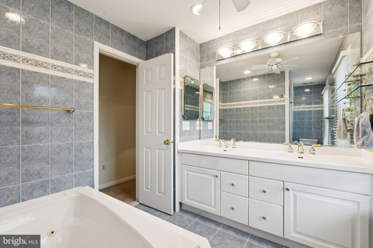 3559 PLUM DALE DR, FAIRFAX, Virginia 22033, 4 Bedrooms Bedrooms, ,2 BathroomsBathrooms,Residential,For sale,3559 PLUM DALE DR,VAFX2264584 MLS # VAFX2264584