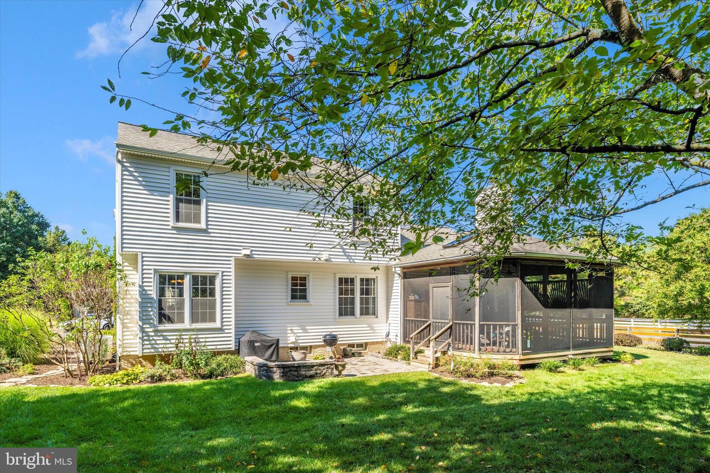 3559 PLUM DALE DR, FAIRFAX, Virginia 22033, 4 Bedrooms Bedrooms, ,2 BathroomsBathrooms,Residential,For sale,3559 PLUM DALE DR,VAFX2264584 MLS # VAFX2264584