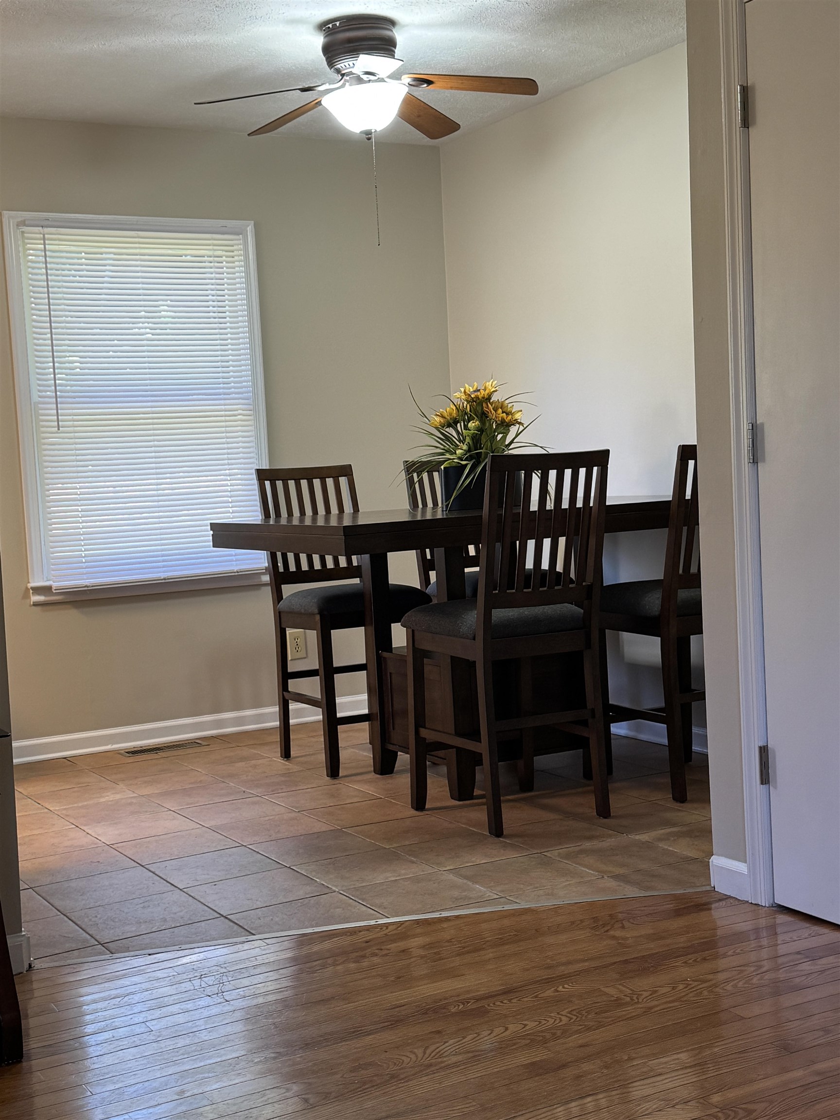 321 WESTWOOD BLVD, STAUNTON, Virginia 24401, 3 Bedrooms Bedrooms, ,2 BathroomsBathrooms,Residential,Westwood,321 WESTWOOD BLVD,669937 MLS # 669937