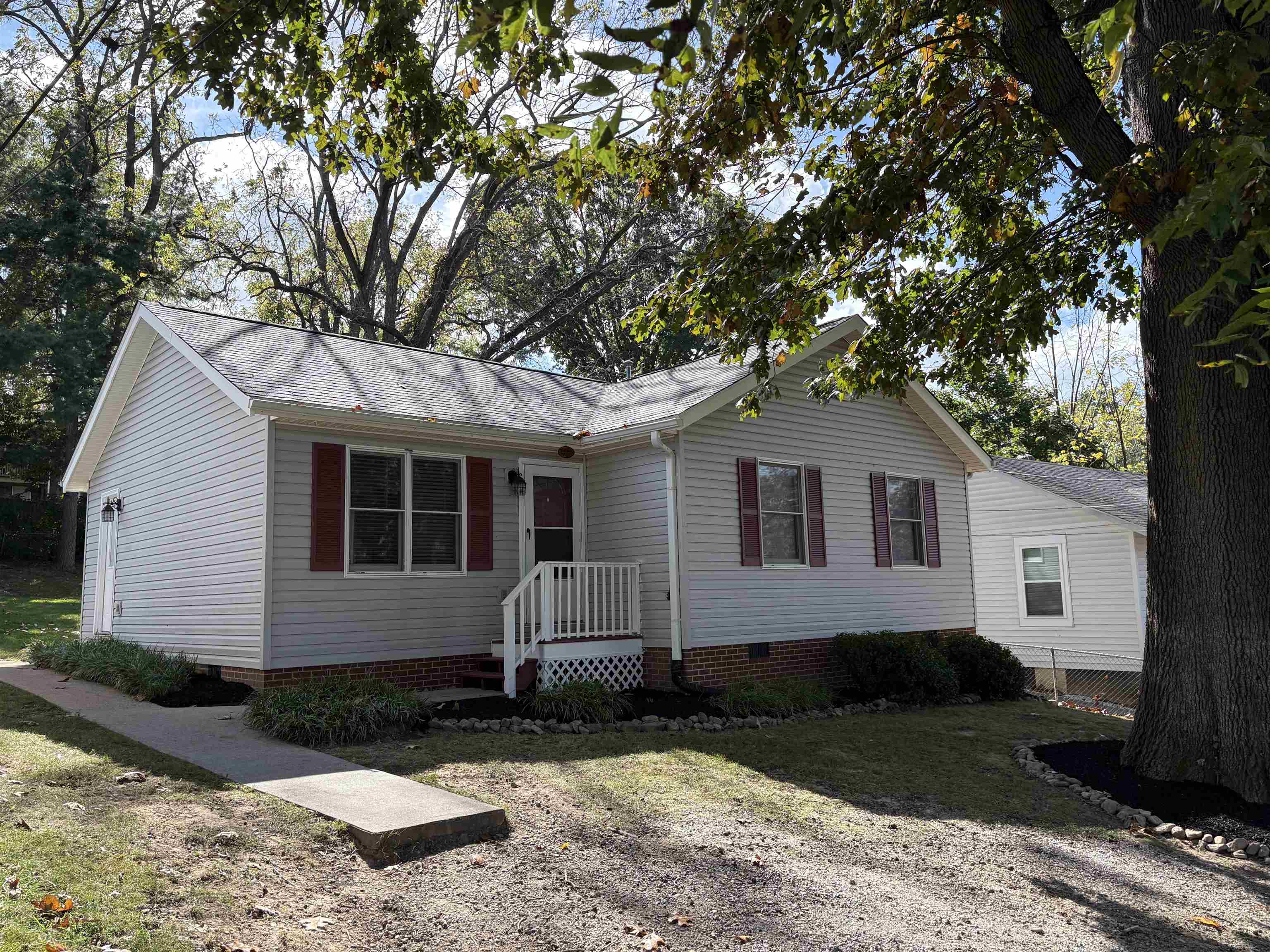 321 WESTWOOD BLVD, STAUNTON, Virginia 24401, 3 Bedrooms Bedrooms, ,2 BathroomsBathrooms,Residential,Westwood,321 WESTWOOD BLVD,669937 MLS # 669937