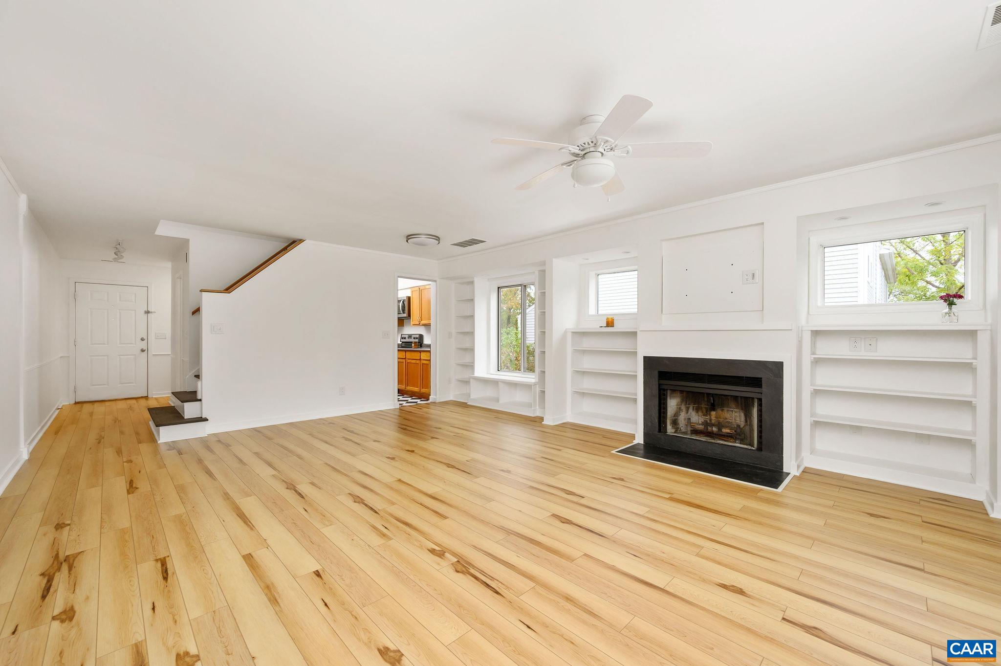 1270 MAPLE VIEW DR, CHARLOTTESVILLE, Virginia 22902, 2 Bedrooms Bedrooms, ,1 BathroomBathrooms,Residential,1270 MAPLE VIEW DR,669938 MLS # 669938
