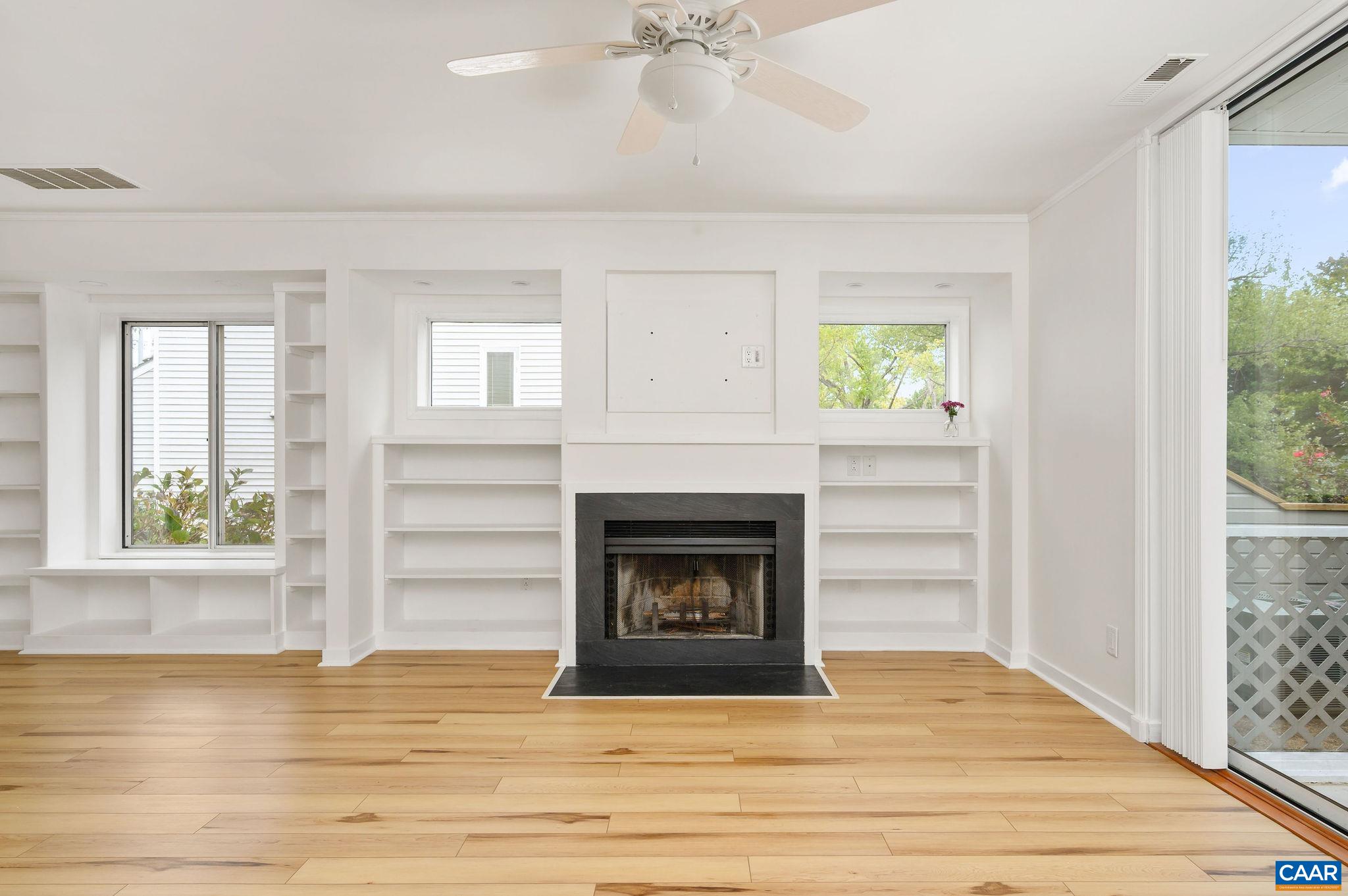 1270 MAPLE VIEW DR, CHARLOTTESVILLE, Virginia 22902, 2 Bedrooms Bedrooms, ,1 BathroomBathrooms,Residential,1270 MAPLE VIEW DR,669938 MLS # 669938