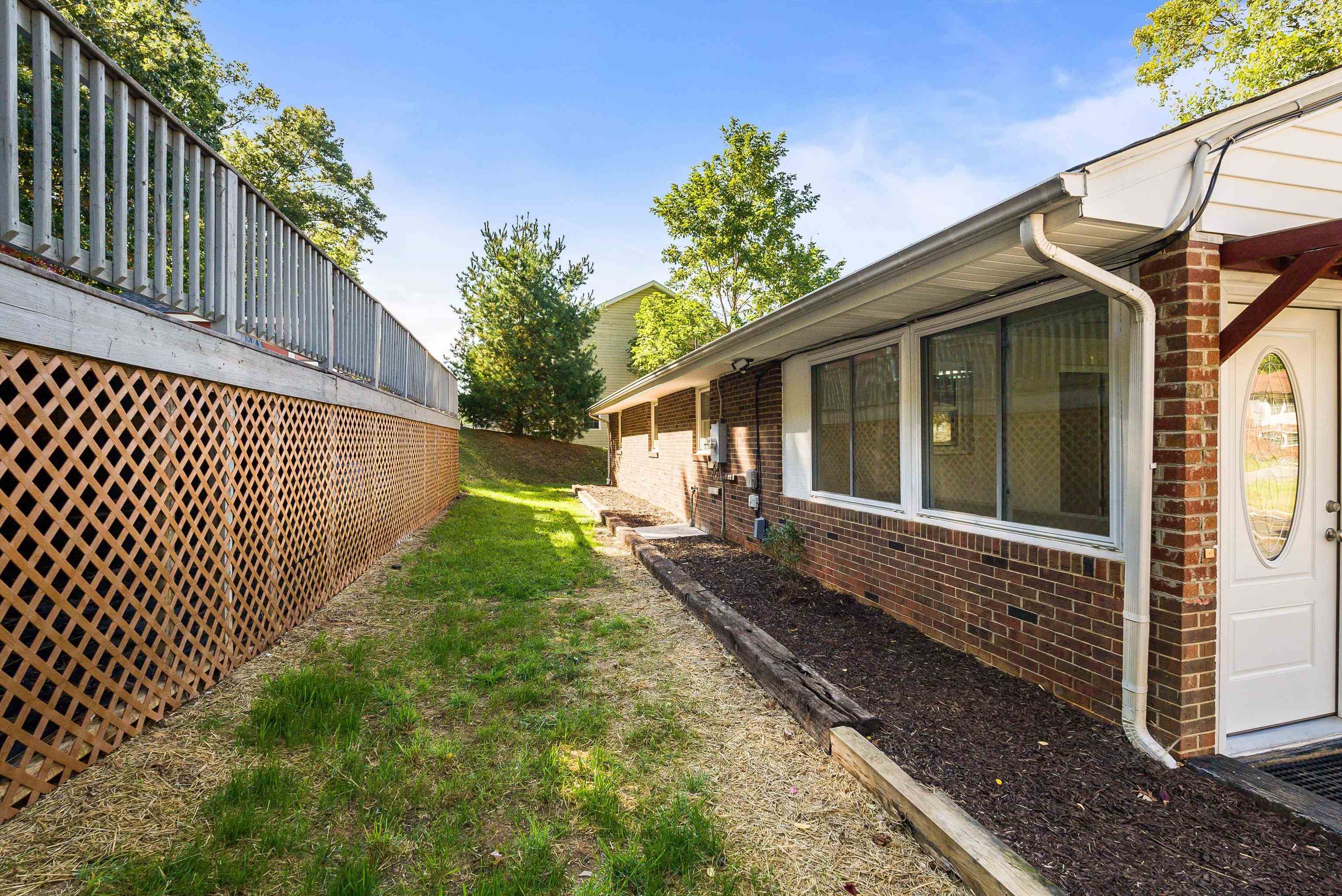 1775 SHUTTERLEE MILL RD, STAUNTON, Virginia 24401, 3 Bedrooms Bedrooms, ,1 BathroomBathrooms,Residential,1775 SHUTTERLEE MILL RD,669940 MLS # 669940