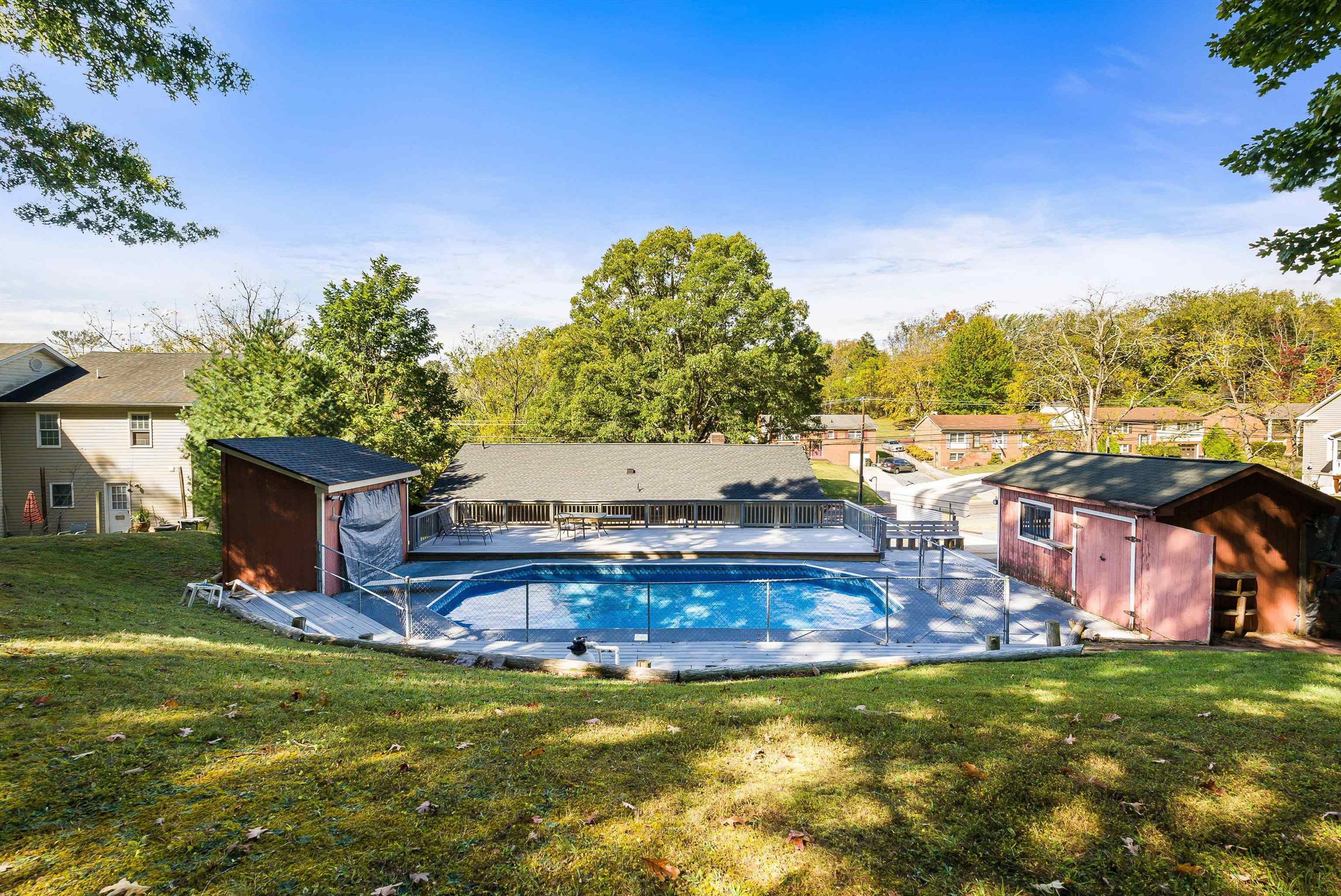 1775 SHUTTERLEE MILL RD, STAUNTON, Virginia 24401, 3 Bedrooms Bedrooms, ,1 BathroomBathrooms,Residential,1775 SHUTTERLEE MILL RD,669940 MLS # 669940
