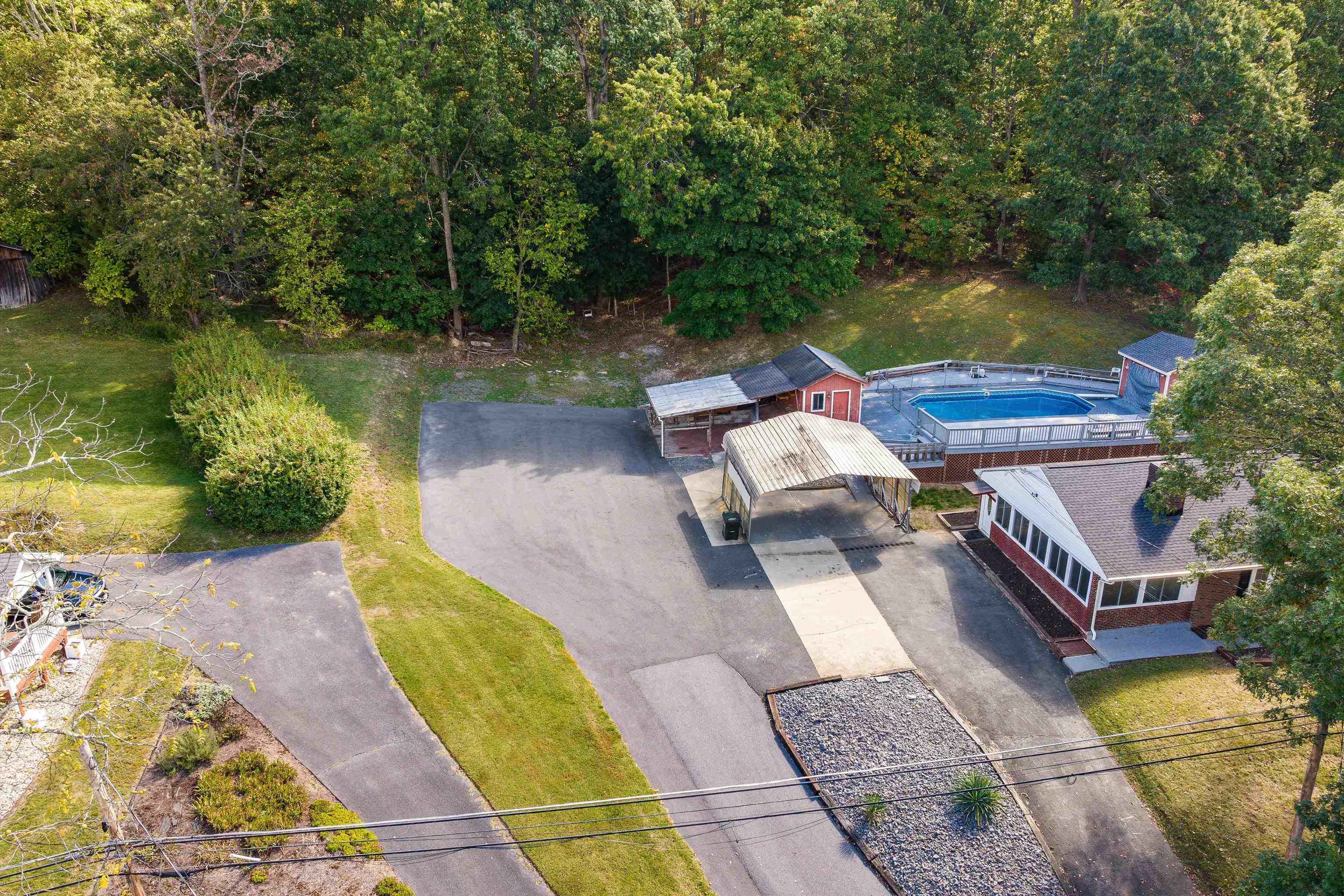 1775 SHUTTERLEE MILL RD, STAUNTON, Virginia 24401, 3 Bedrooms Bedrooms, ,1 BathroomBathrooms,Residential,1775 SHUTTERLEE MILL RD,669940 MLS # 669940