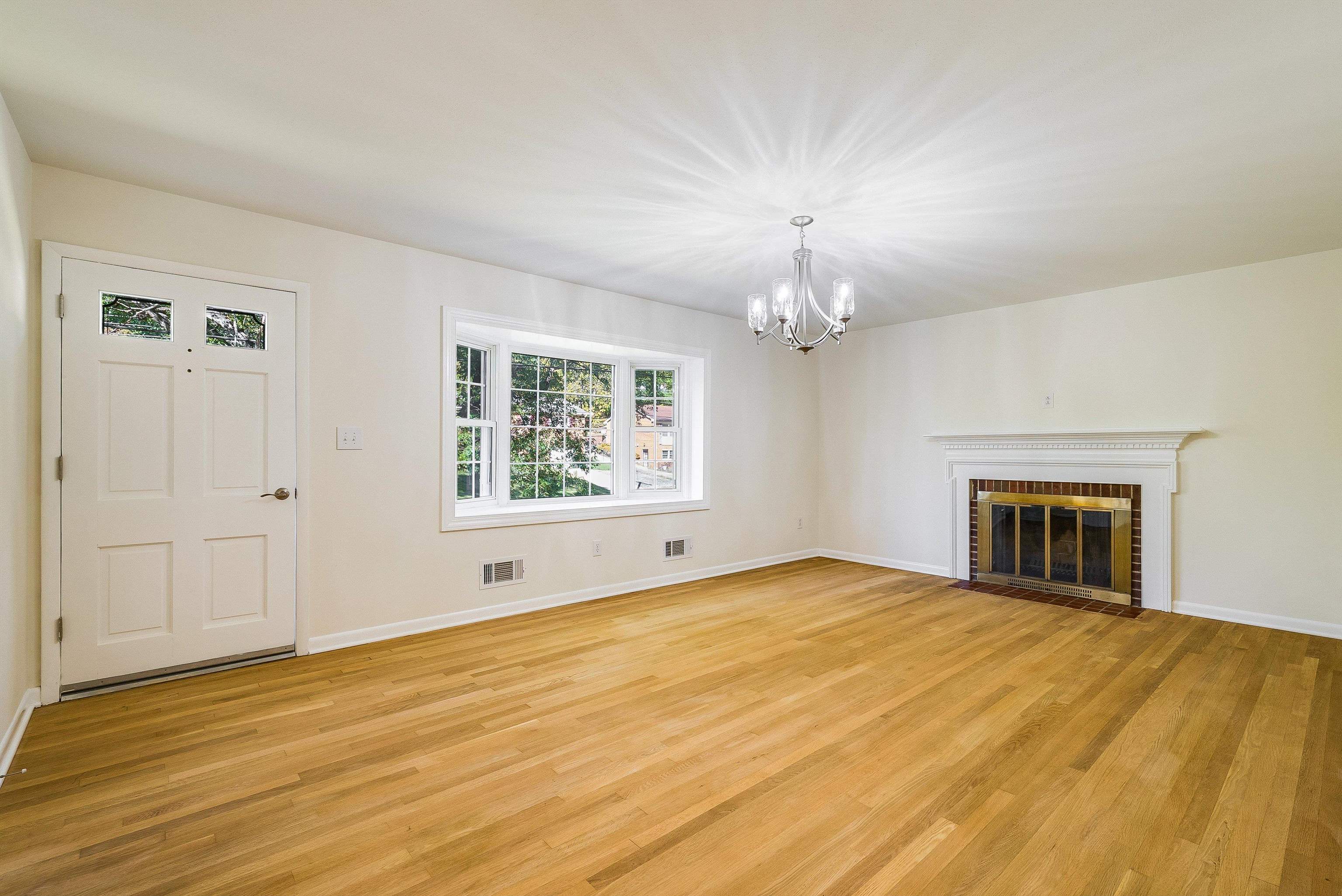 1775 SHUTTERLEE MILL RD, STAUNTON, Virginia 24401, 3 Bedrooms Bedrooms, ,1 BathroomBathrooms,Residential,1775 SHUTTERLEE MILL RD,669940 MLS # 669940