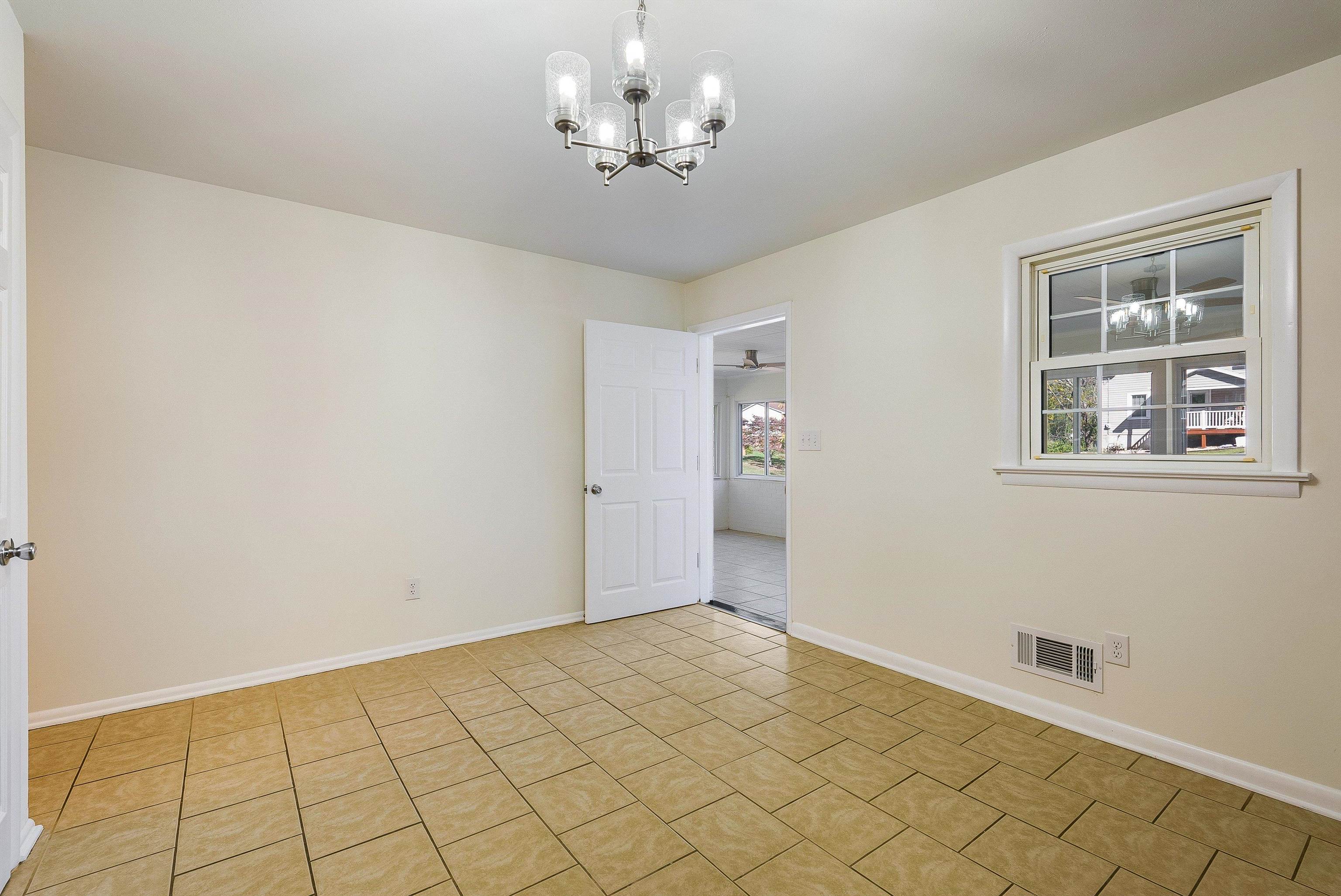 1775 SHUTTERLEE MILL RD, STAUNTON, Virginia 24401, 3 Bedrooms Bedrooms, ,1 BathroomBathrooms,Residential,1775 SHUTTERLEE MILL RD,669940 MLS # 669940