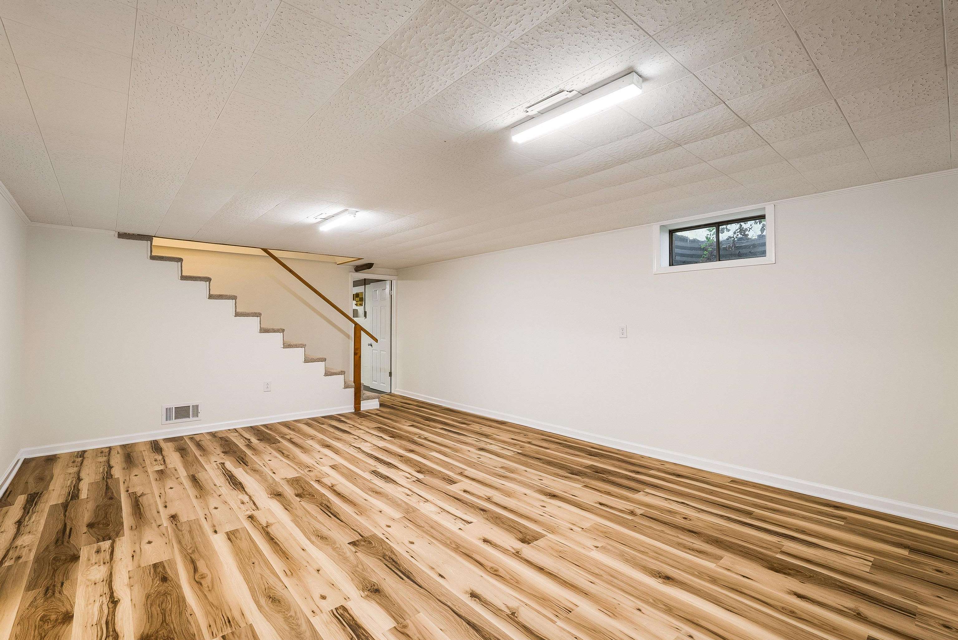 1775 SHUTTERLEE MILL RD, STAUNTON, Virginia 24401, 3 Bedrooms Bedrooms, ,1 BathroomBathrooms,Residential,1775 SHUTTERLEE MILL RD,669940 MLS # 669940