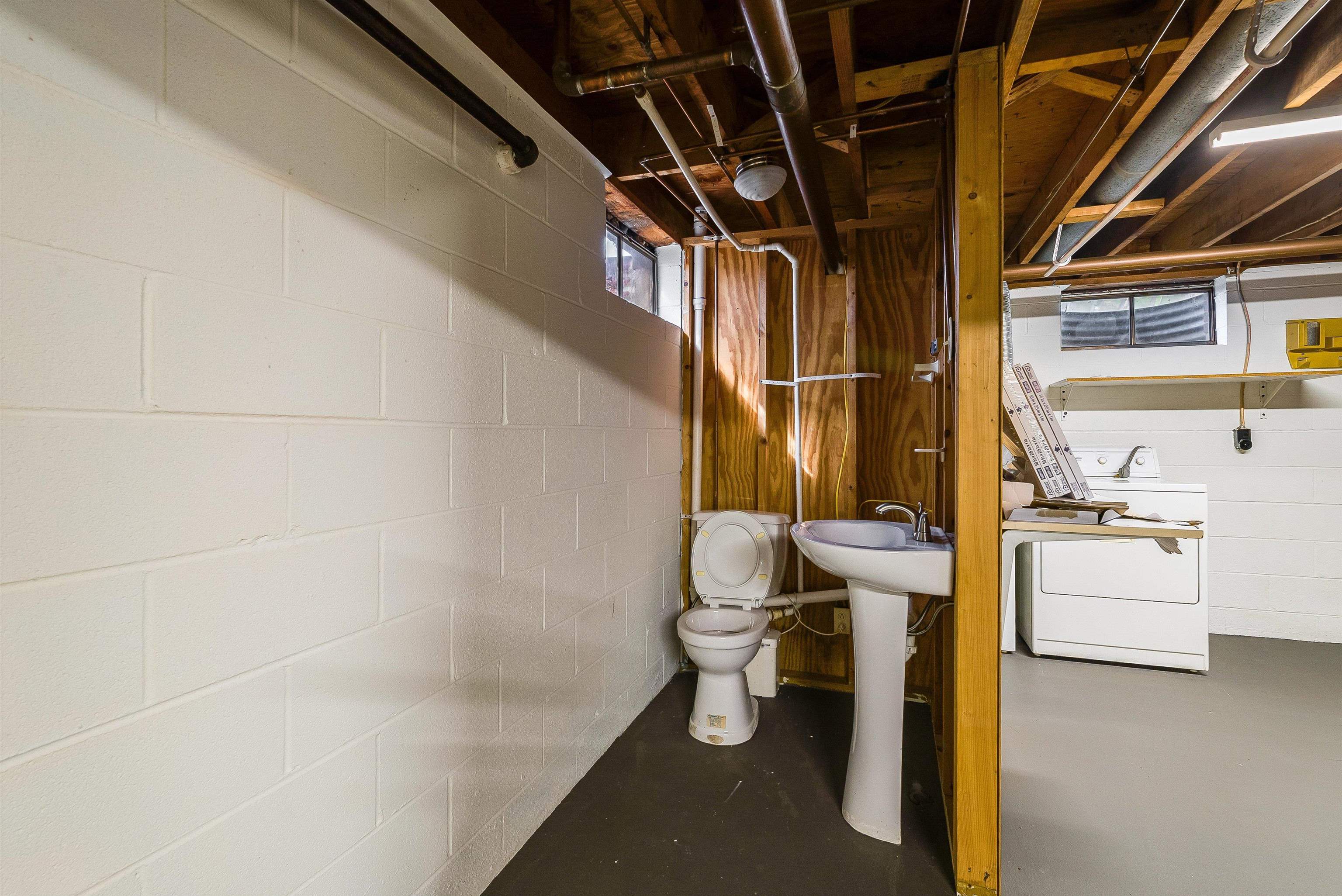 1775 SHUTTERLEE MILL RD, STAUNTON, Virginia 24401, 3 Bedrooms Bedrooms, ,1 BathroomBathrooms,Residential,1775 SHUTTERLEE MILL RD,669940 MLS # 669940