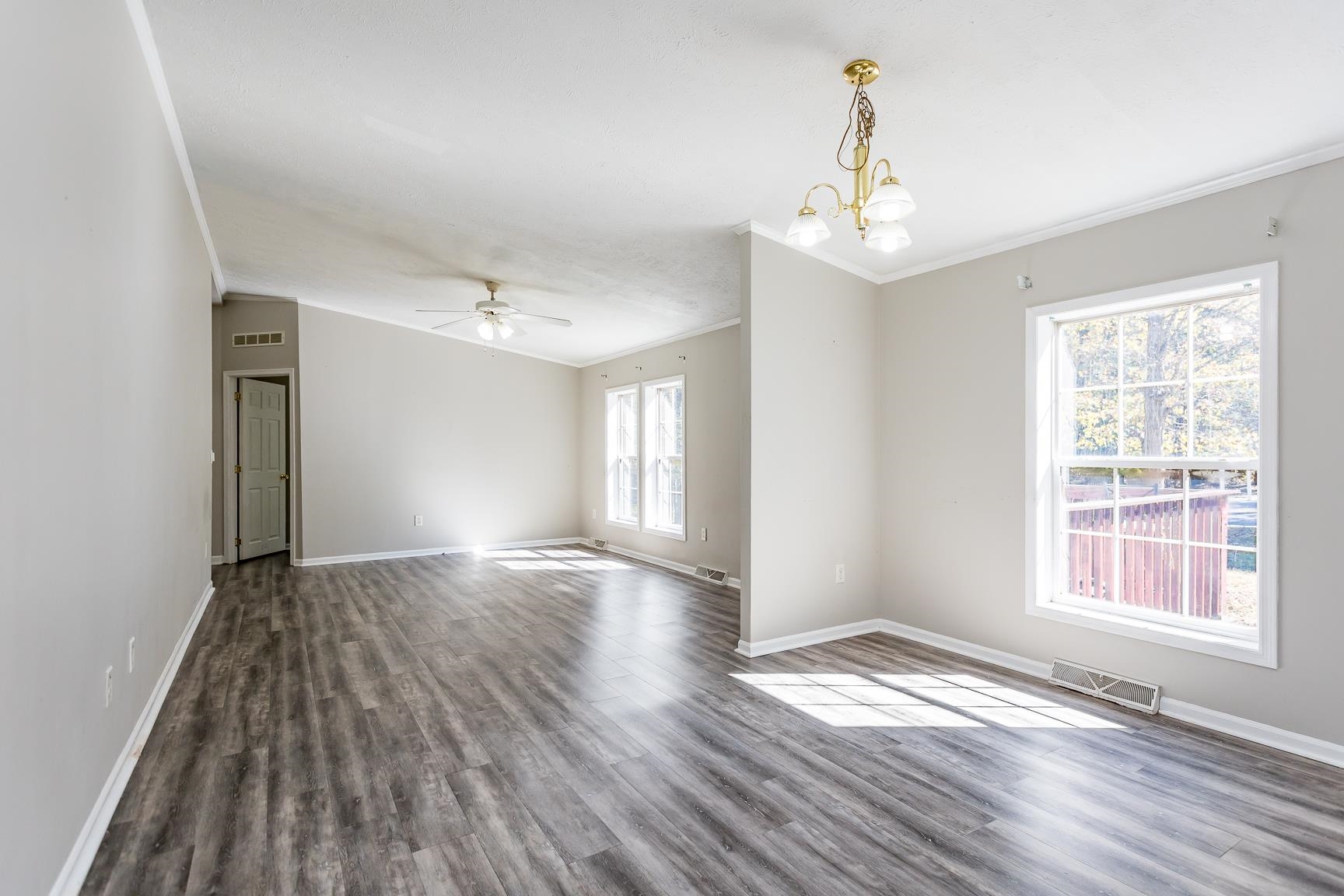 9658 BRIERY BRANCH RD, DAYTON, Virginia 22821, 3 Bedrooms Bedrooms, ,2 BathroomsBathrooms,Residential,9658,9658 BRIERY BRANCH RD,669945 MLS # 669945