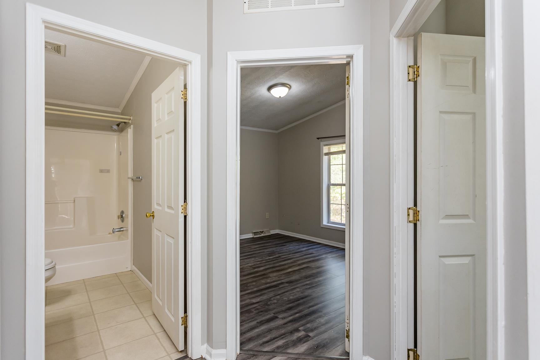 9658 BRIERY BRANCH RD, DAYTON, Virginia 22821, 3 Bedrooms Bedrooms, ,2 BathroomsBathrooms,Residential,9658,9658 BRIERY BRANCH RD,669945 MLS # 669945