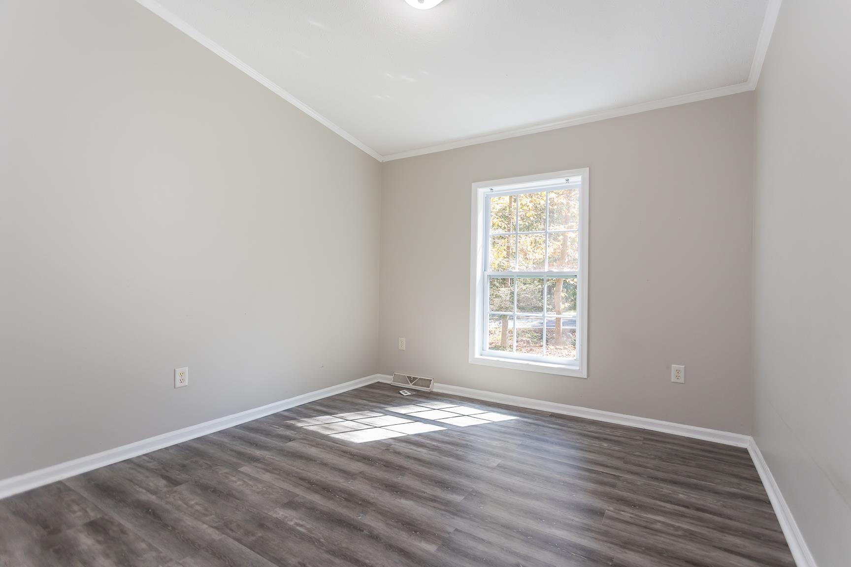 9658 BRIERY BRANCH RD, DAYTON, Virginia 22821, 3 Bedrooms Bedrooms, ,2 BathroomsBathrooms,Residential,9658,9658 BRIERY BRANCH RD,669945 MLS # 669945