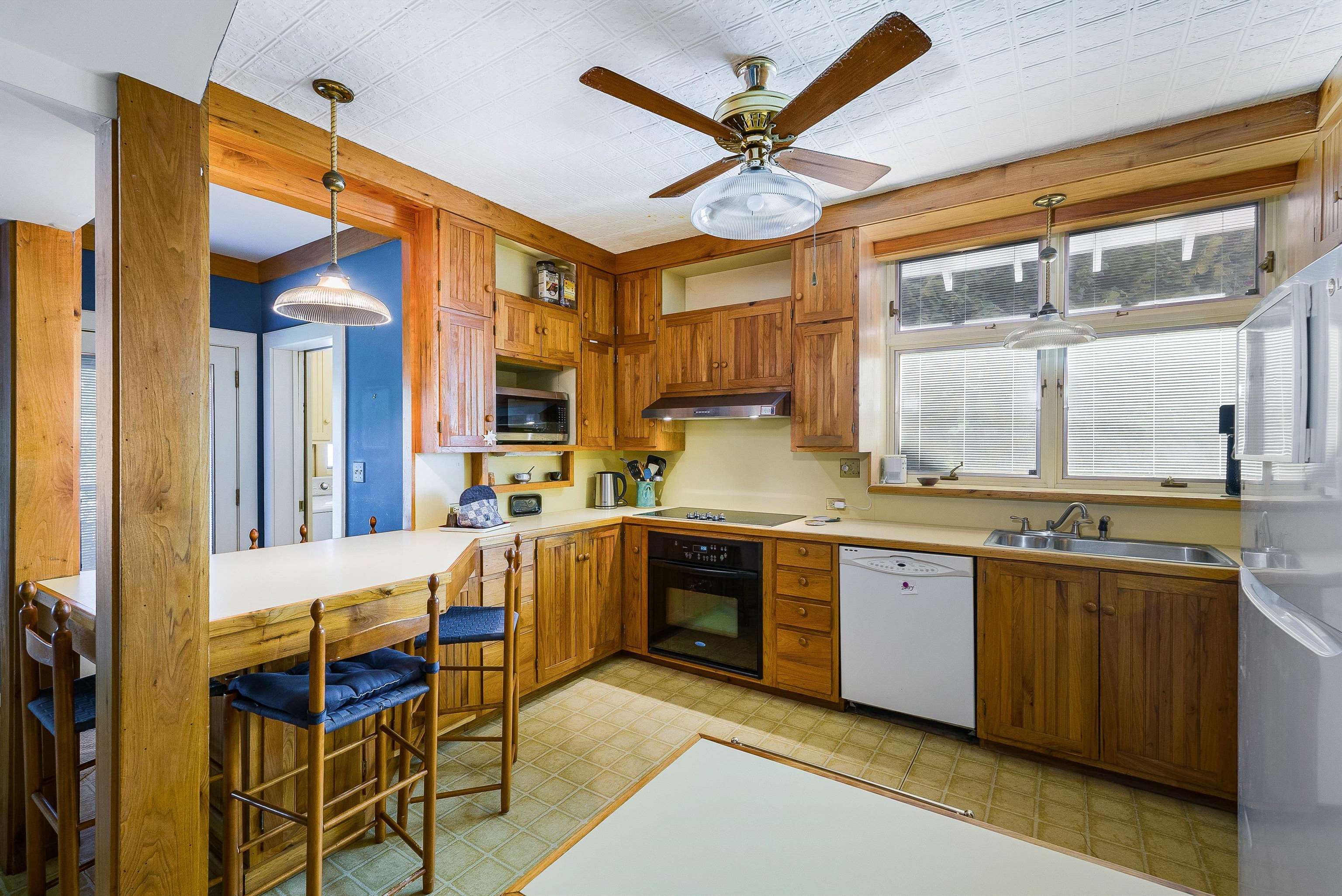 419 GLEN AVE, STAUNTON, Virginia 24401, 3 Bedrooms Bedrooms, ,2 BathroomsBathrooms,Residential,419 GLEN AVE,669949 MLS # 669949