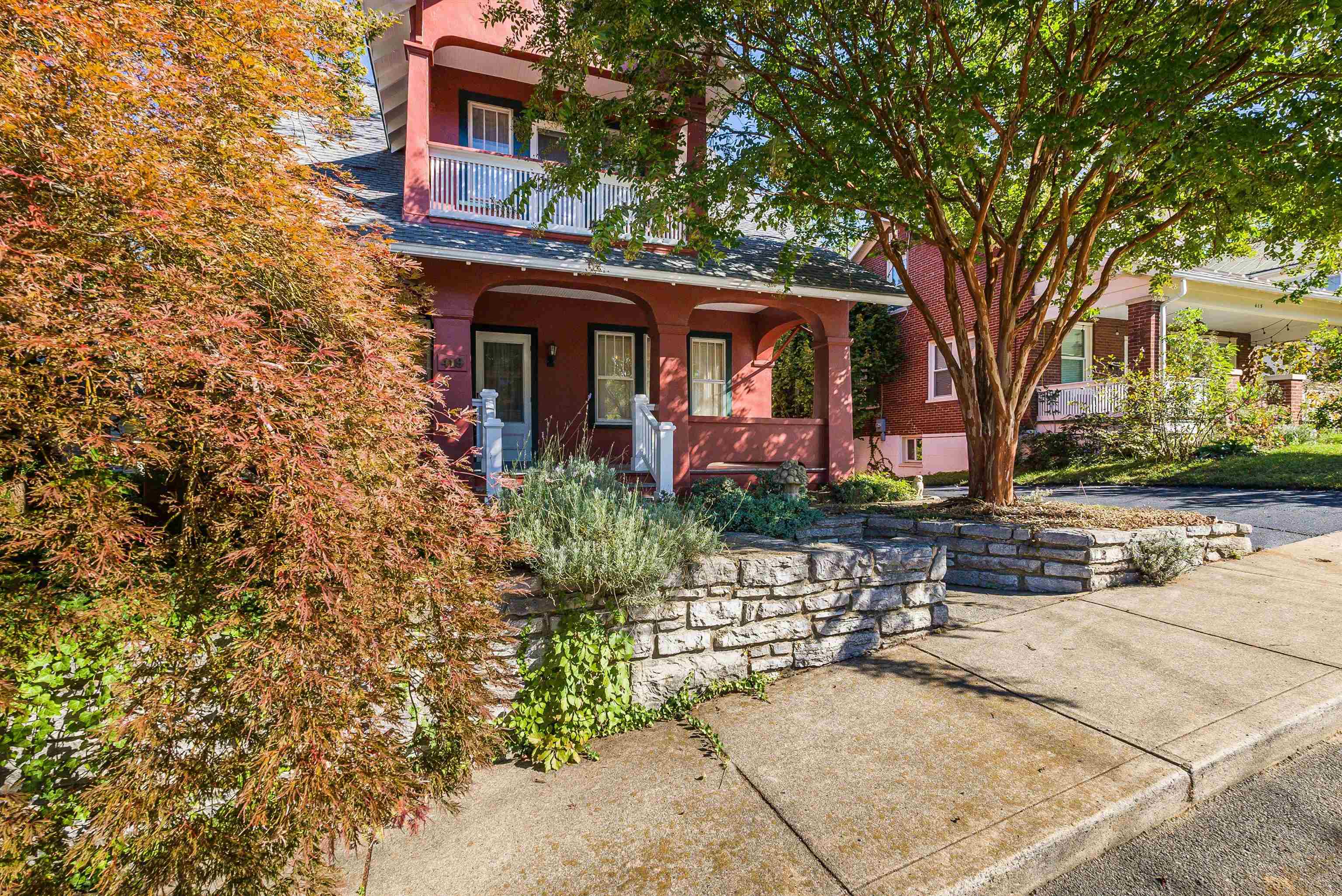 419 GLEN AVE, STAUNTON, Virginia 24401, 3 Bedrooms Bedrooms, ,2 BathroomsBathrooms,Residential,419 GLEN AVE,669949 MLS # 669949