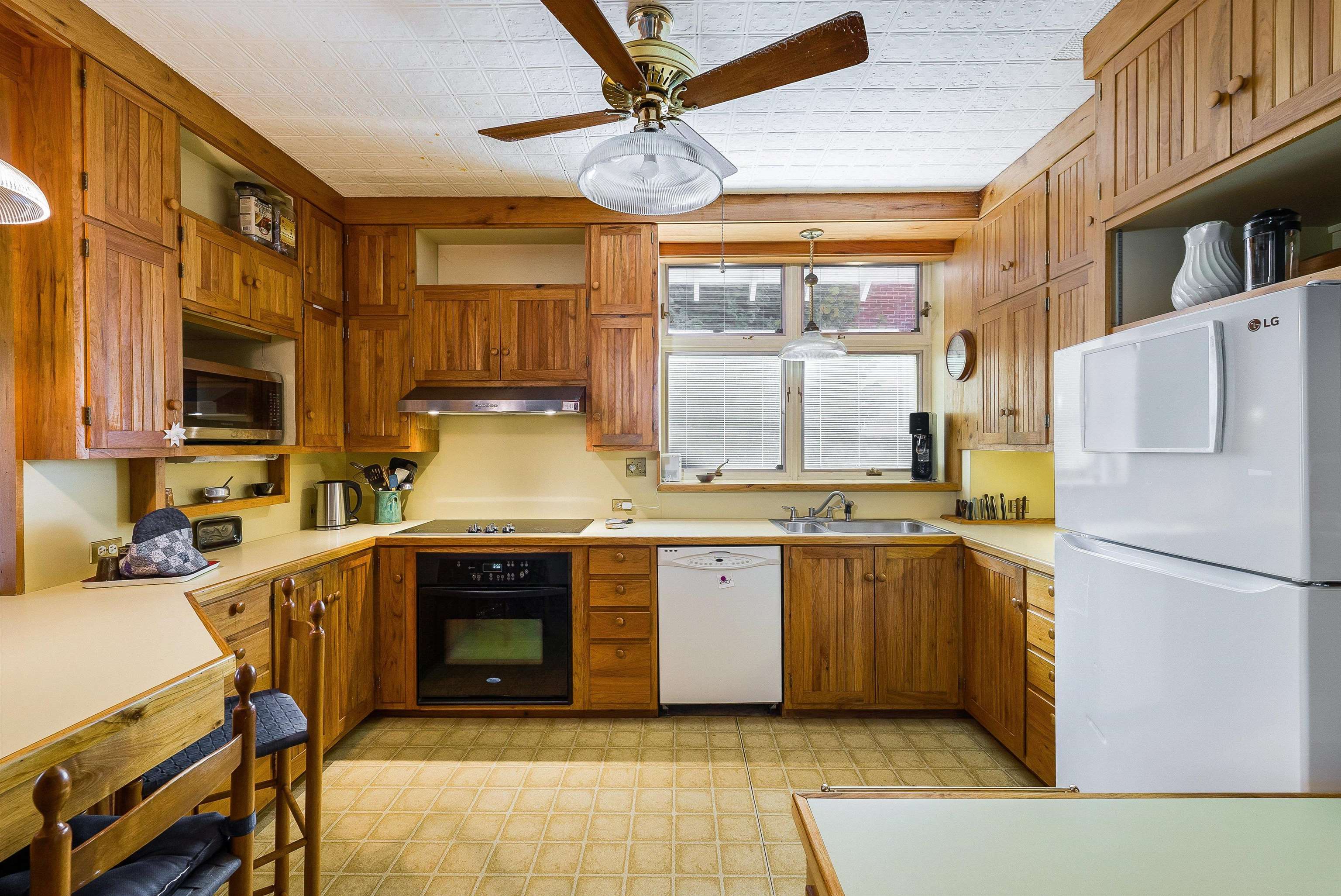 419 GLEN AVE, STAUNTON, Virginia 24401, 3 Bedrooms Bedrooms, ,2 BathroomsBathrooms,Residential,419 GLEN AVE,669949 MLS # 669949