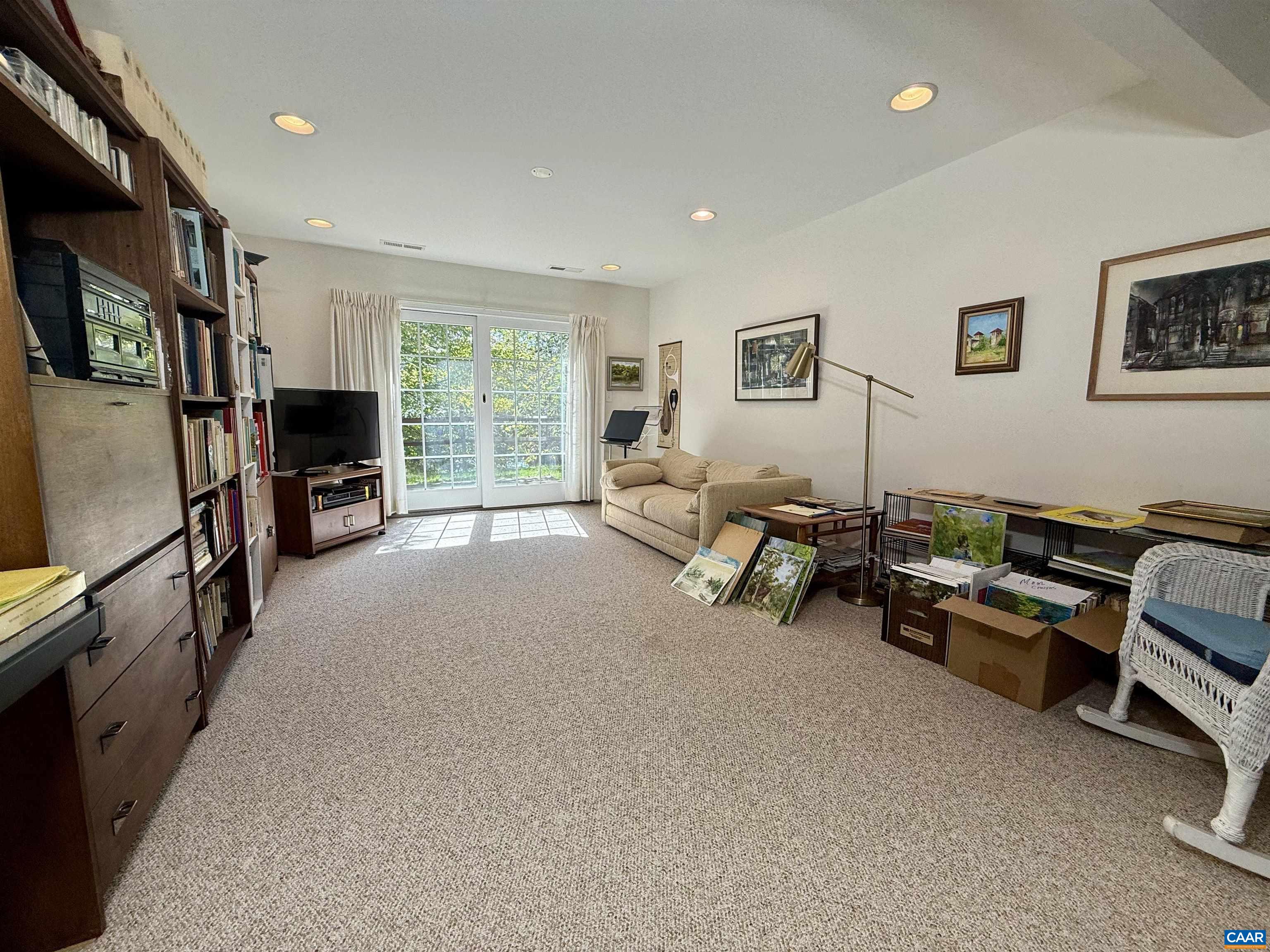 1320 PANTOPS COTTAGE CT, CHARLOTTESVILLE, Virginia 22911, 3 Bedrooms Bedrooms, ,2 BathroomsBathrooms,Residential,1320 PANTOPS COTTAGE CT,669955 MLS # 669955
