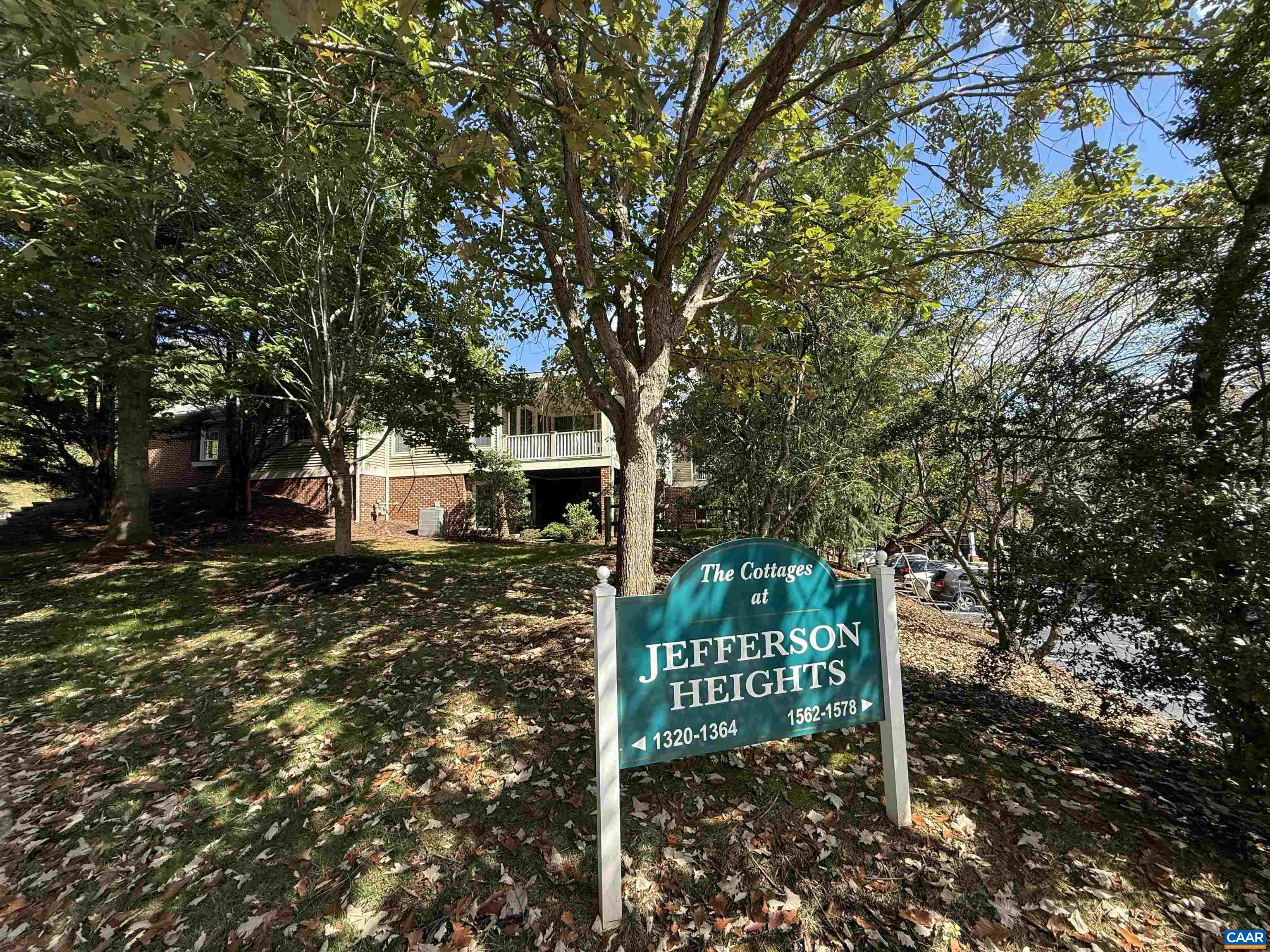 1320 PANTOPS COTTAGE CT, CHARLOTTESVILLE, Virginia 22911, 3 Bedrooms Bedrooms, ,2 BathroomsBathrooms,Residential,1320 PANTOPS COTTAGE CT,669955 MLS # 669955