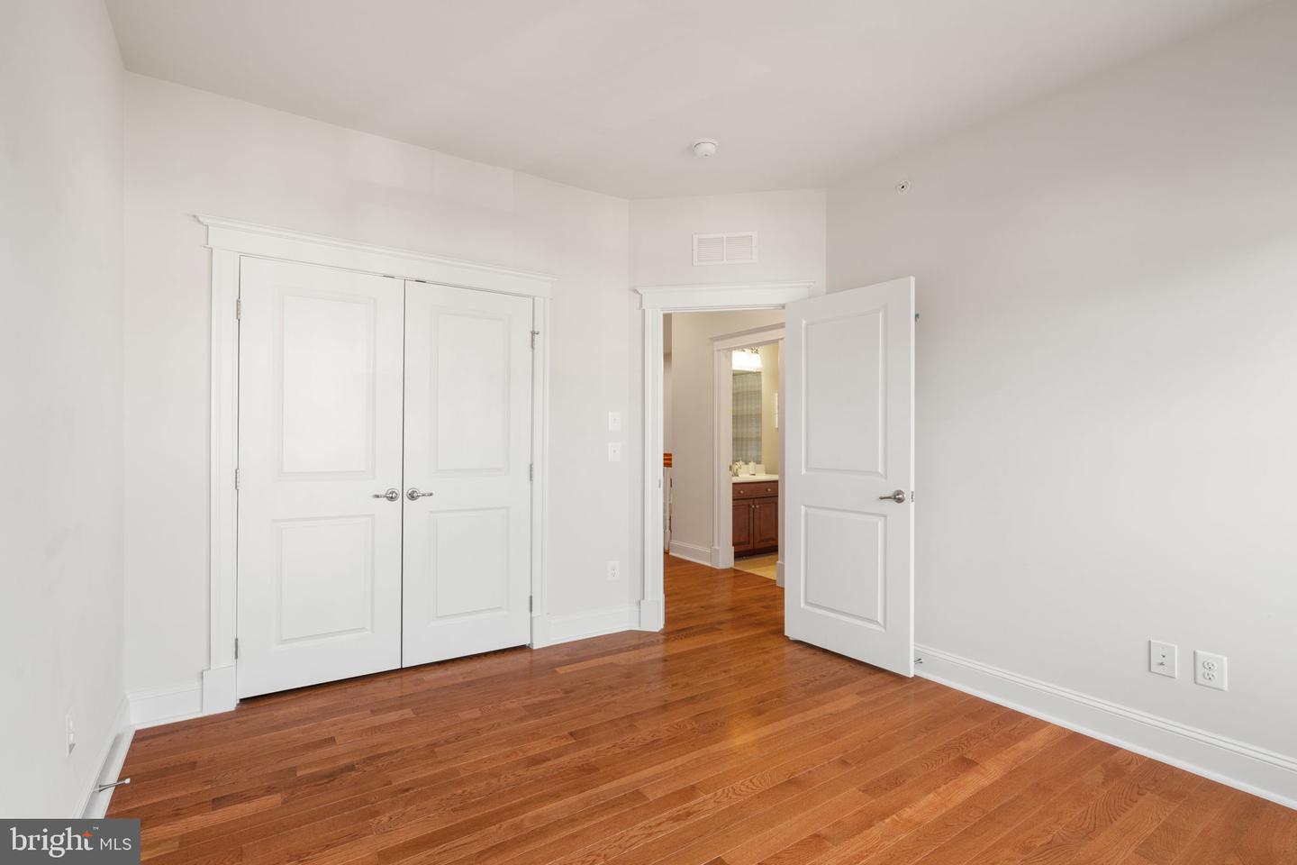 17239 MISS PACKARD CT, DUMFRIES, Virginia 22026, 6 Bedrooms Bedrooms, 14 Rooms Rooms,5 BathroomsBathrooms,Residential,For sale,17239 MISS PACKARD CT,VAPW2103286 MLS # VAPW2103286