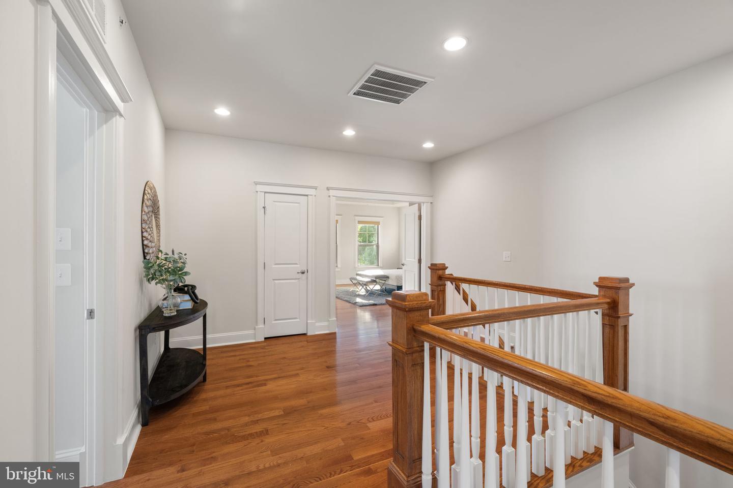 17239 MISS PACKARD CT, DUMFRIES, Virginia 22026, 6 Bedrooms Bedrooms, 14 Rooms Rooms,5 BathroomsBathrooms,Residential,For sale,17239 MISS PACKARD CT,VAPW2103286 MLS # VAPW2103286