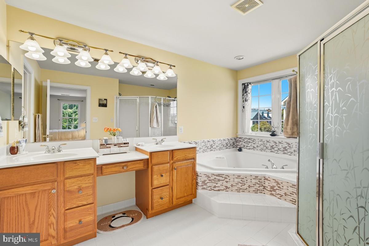 12673 CRABTREE FALLS DR, BRISTOW, Virginia 20136, 4 Bedrooms Bedrooms, ,3 BathroomsBathrooms,Residential,For sale,12673 CRABTREE FALLS DR,VAPW2103356 MLS # VAPW2103356