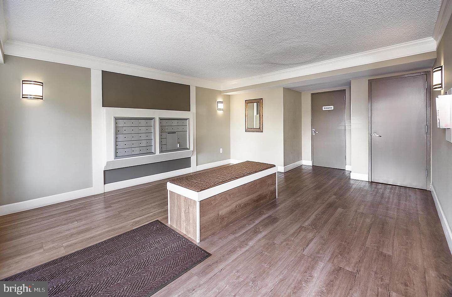 7621 TREMAYNE PL #210, MCLEAN, Virginia 22102, 1 Bedroom Bedrooms, ,1 BathroomBathrooms,Residential,For sale,7621 TREMAYNE PL #210,VAFX2265568 MLS # VAFX2265568