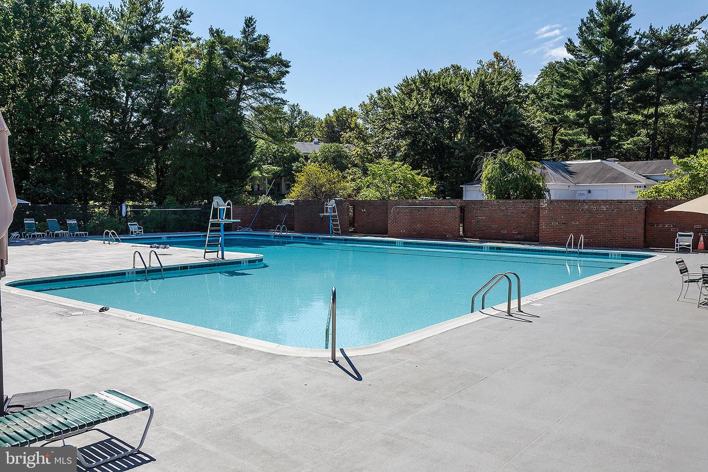 7621 TREMAYNE PL #210, MCLEAN, Virginia 22102, 1 Bedroom Bedrooms, ,1 BathroomBathrooms,Residential,For sale,7621 TREMAYNE PL #210,VAFX2265568 MLS # VAFX2265568