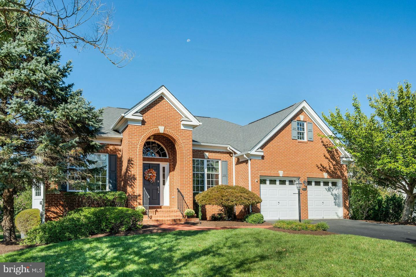 15236 WEISKOPF CT, HAYMARKET, Virginia 20169, 2 Bedrooms Bedrooms, ,3 BathroomsBathrooms,Residential,For sale,15236 WEISKOPF CT,VAPW2103616 MLS # VAPW2103616