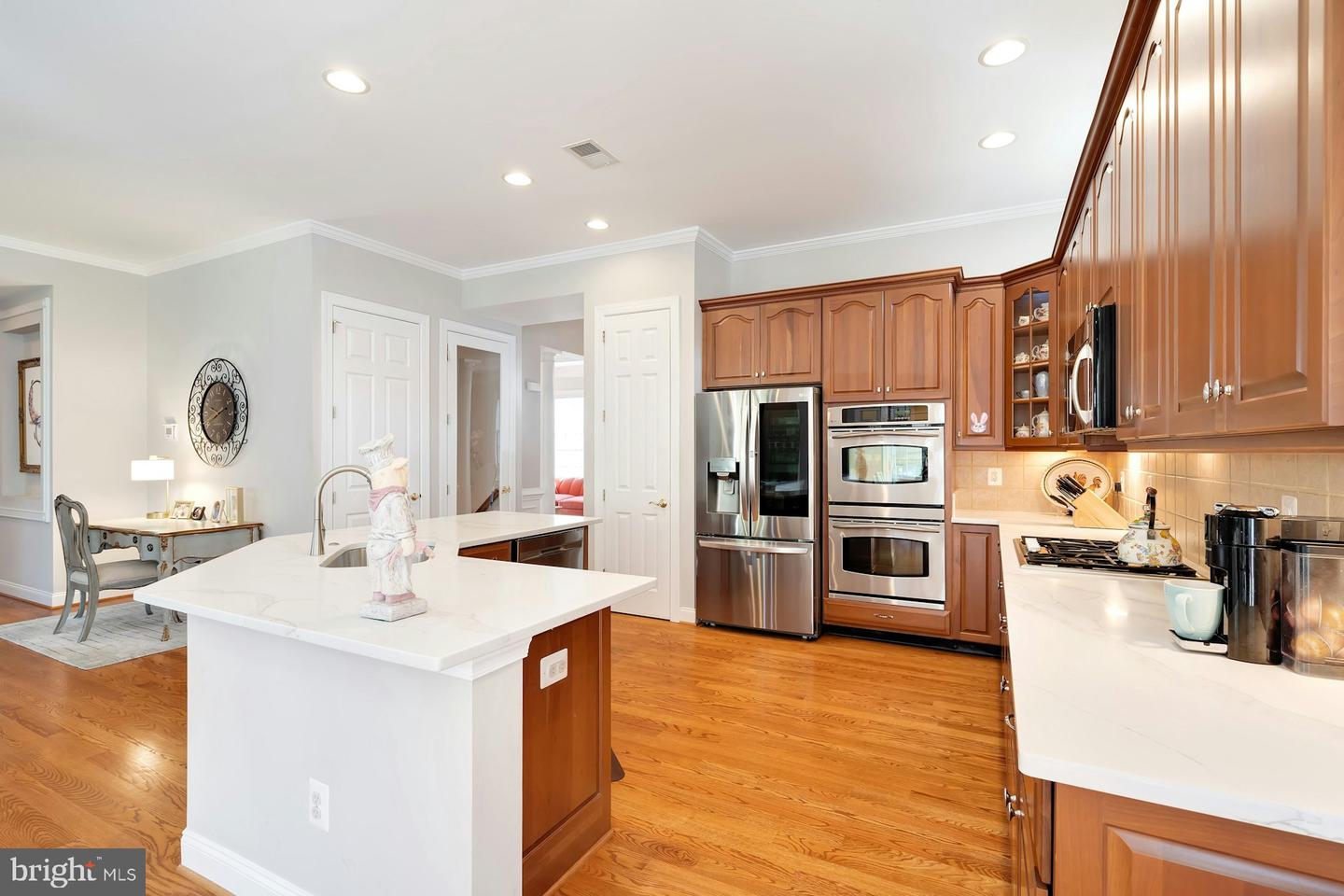 15236 WEISKOPF CT, HAYMARKET, Virginia 20169, 2 Bedrooms Bedrooms, ,3 BathroomsBathrooms,Residential,For sale,15236 WEISKOPF CT,VAPW2103616 MLS # VAPW2103616