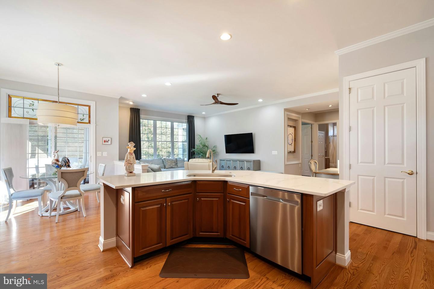 15236 WEISKOPF CT, HAYMARKET, Virginia 20169, 2 Bedrooms Bedrooms, ,3 BathroomsBathrooms,Residential,For sale,15236 WEISKOPF CT,VAPW2103616 MLS # VAPW2103616