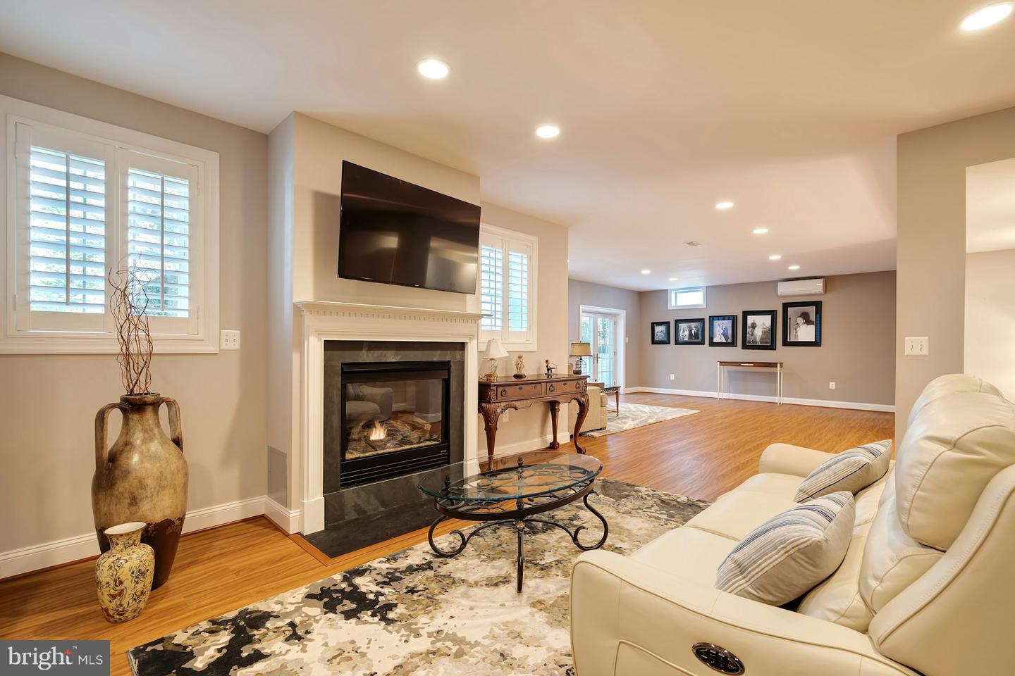 15236 WEISKOPF CT, HAYMARKET, Virginia 20169, 2 Bedrooms Bedrooms, ,3 BathroomsBathrooms,Residential,For sale,15236 WEISKOPF CT,VAPW2103616 MLS # VAPW2103616