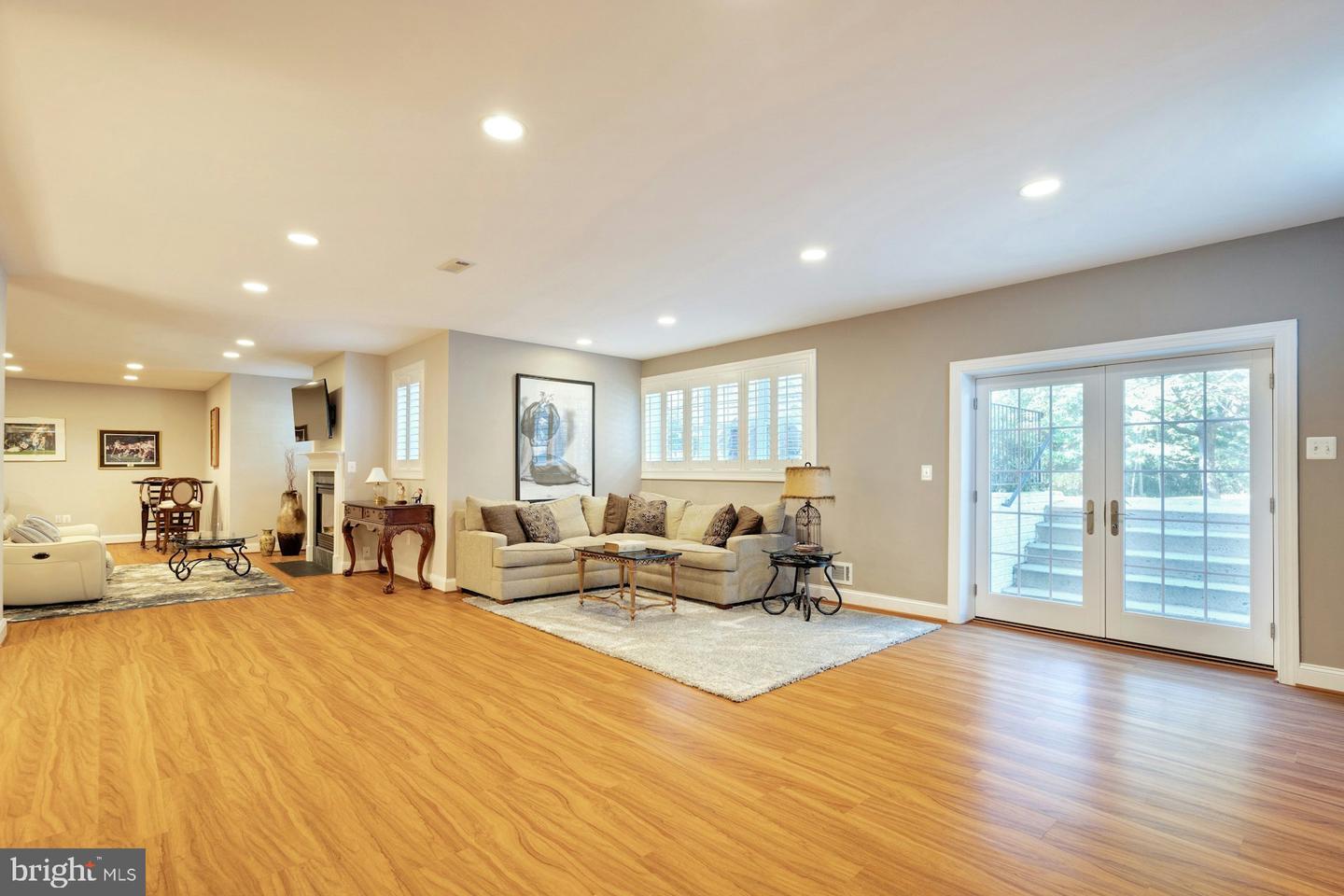 15236 WEISKOPF CT, HAYMARKET, Virginia 20169, 2 Bedrooms Bedrooms, ,3 BathroomsBathrooms,Residential,For sale,15236 WEISKOPF CT,VAPW2103616 MLS # VAPW2103616