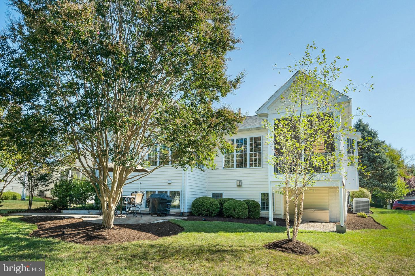 15236 WEISKOPF CT, HAYMARKET, Virginia 20169, 2 Bedrooms Bedrooms, ,3 BathroomsBathrooms,Residential,For sale,15236 WEISKOPF CT,VAPW2103616 MLS # VAPW2103616