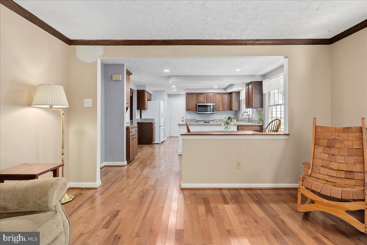 8461 RUSHING CREEK CT, SPRINGFIELD, Virginia 22153, 4 Bedrooms Bedrooms, ,2 BathroomsBathrooms,Residential,For sale,8461 RUSHING CREEK CT,VAFX2265958 MLS # VAFX2265958