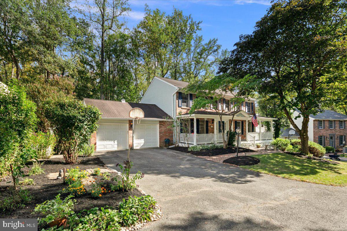 8461 RUSHING CREEK CT, SPRINGFIELD, Virginia 22153, 4 Bedrooms Bedrooms, ,2 BathroomsBathrooms,Residential,For sale,8461 RUSHING CREEK CT,VAFX2265958 MLS # VAFX2265958