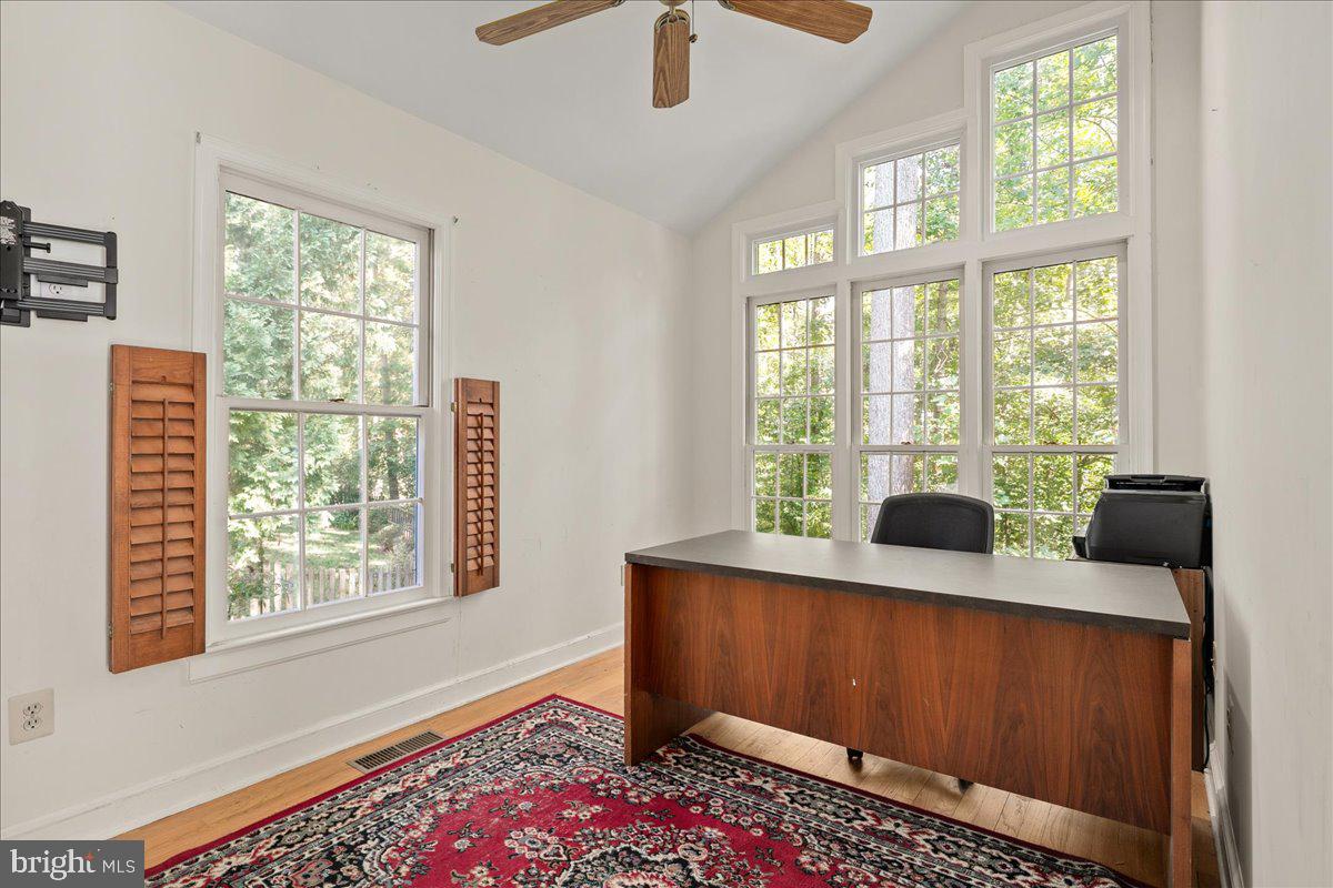 8461 RUSHING CREEK CT, SPRINGFIELD, Virginia 22153, 4 Bedrooms Bedrooms, ,2 BathroomsBathrooms,Residential,For sale,8461 RUSHING CREEK CT,VAFX2265958 MLS # VAFX2265958