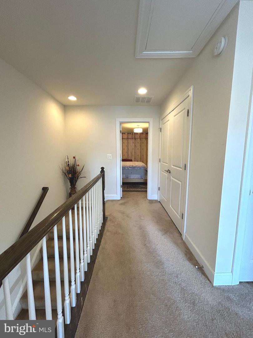 8429 GIRVAN CT, MANASSAS, Virginia 20109, 4 Bedrooms Bedrooms, ,3 BathroomsBathrooms,Residential,For sale,8429 GIRVAN CT,VAPW2103684 MLS # VAPW2103684