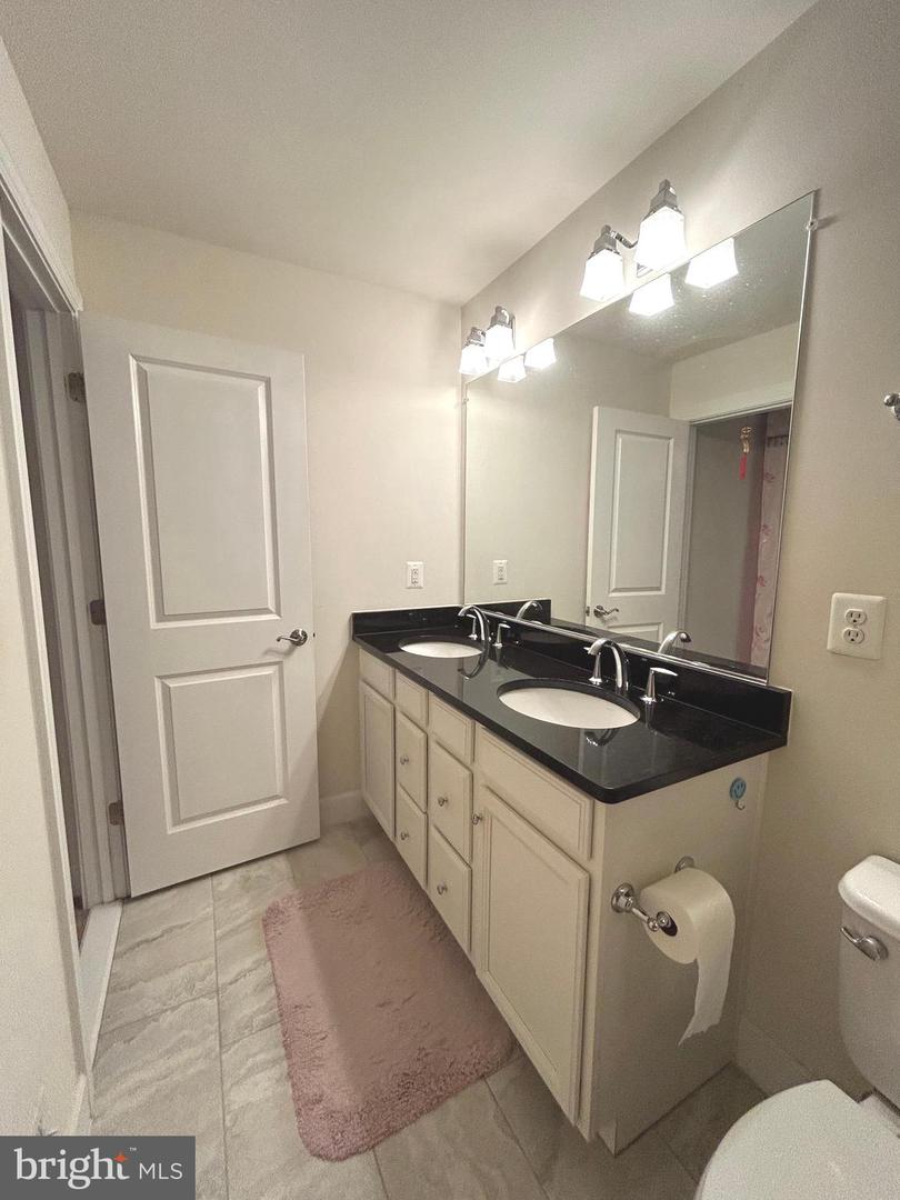 8429 GIRVAN CT, MANASSAS, Virginia 20109, 4 Bedrooms Bedrooms, ,3 BathroomsBathrooms,Residential,For sale,8429 GIRVAN CT,VAPW2103684 MLS # VAPW2103684